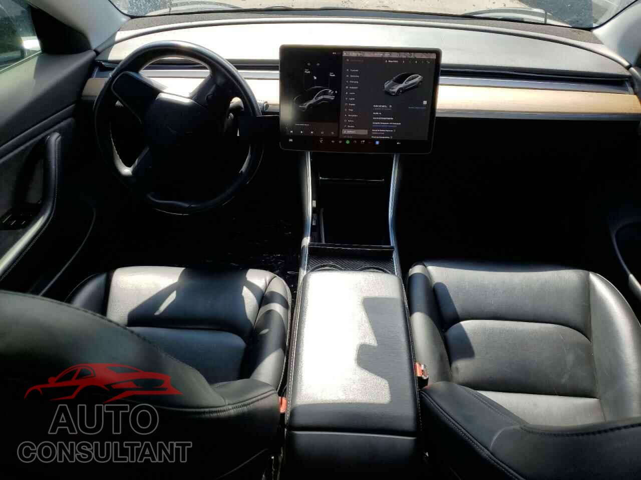 TESLA MODEL 3 2018 - 5YJ3E1EA9JF028159