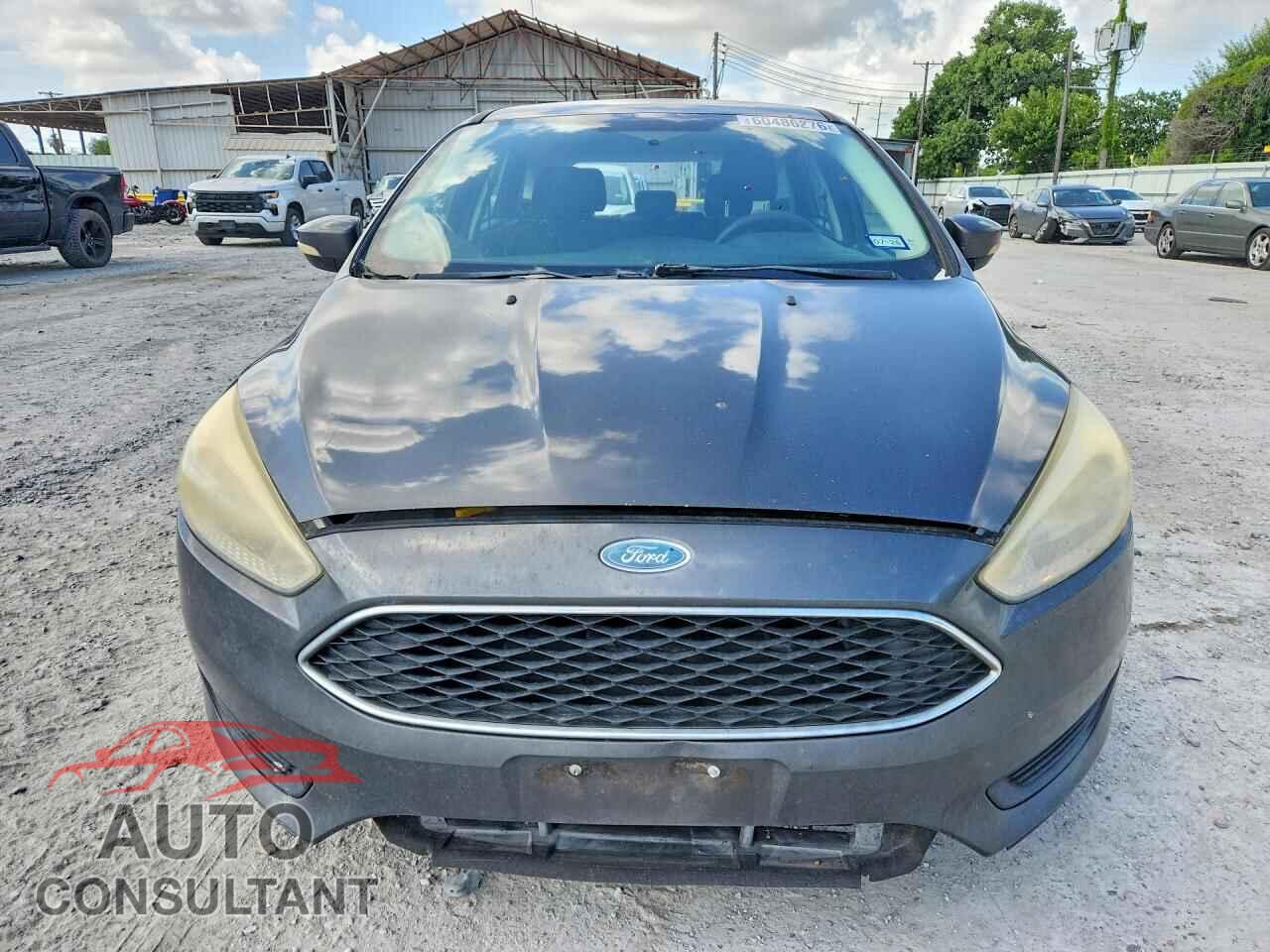 FORD FOCUS 2017 - 1FADP3K27HL307713