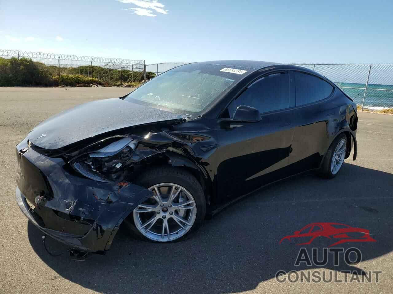 TESLA MODEL Y 2024 - 7SAYGDEE2RF004613