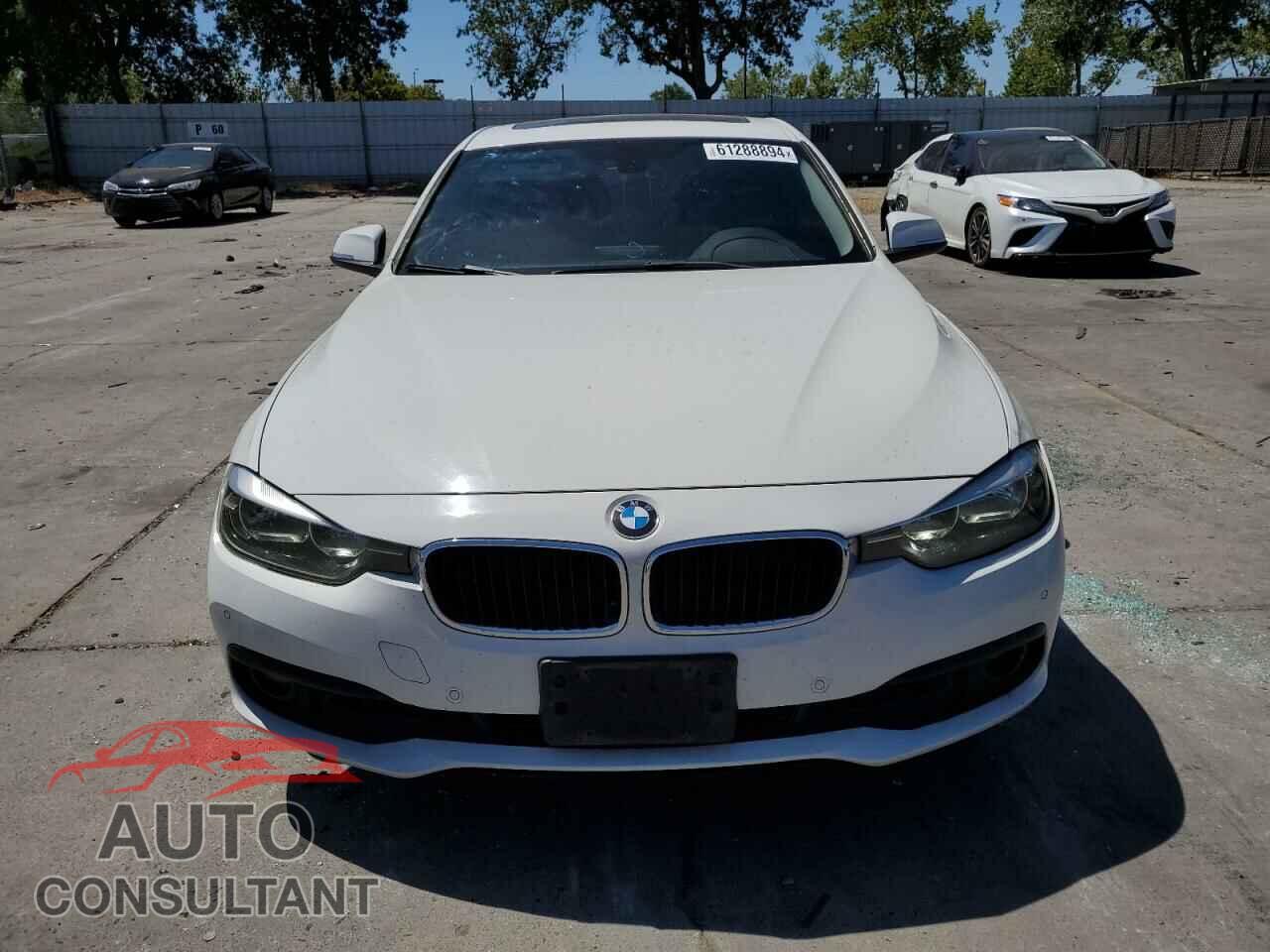 BMW 3 SERIES 2016 - WBA8A9C5XGK615744