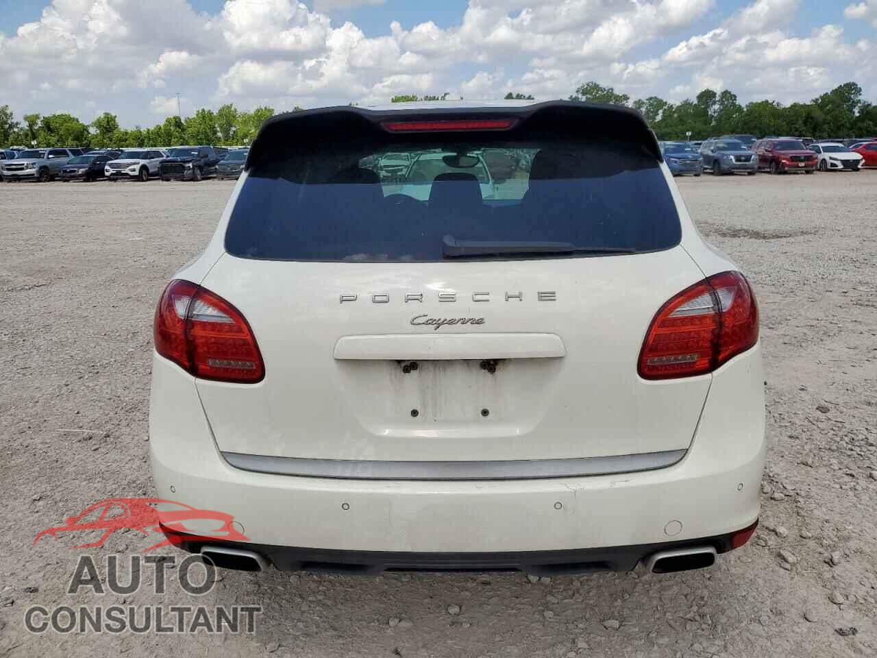 PORSCHE CAYENNE 2012 - WP1AA2A23CLA02906