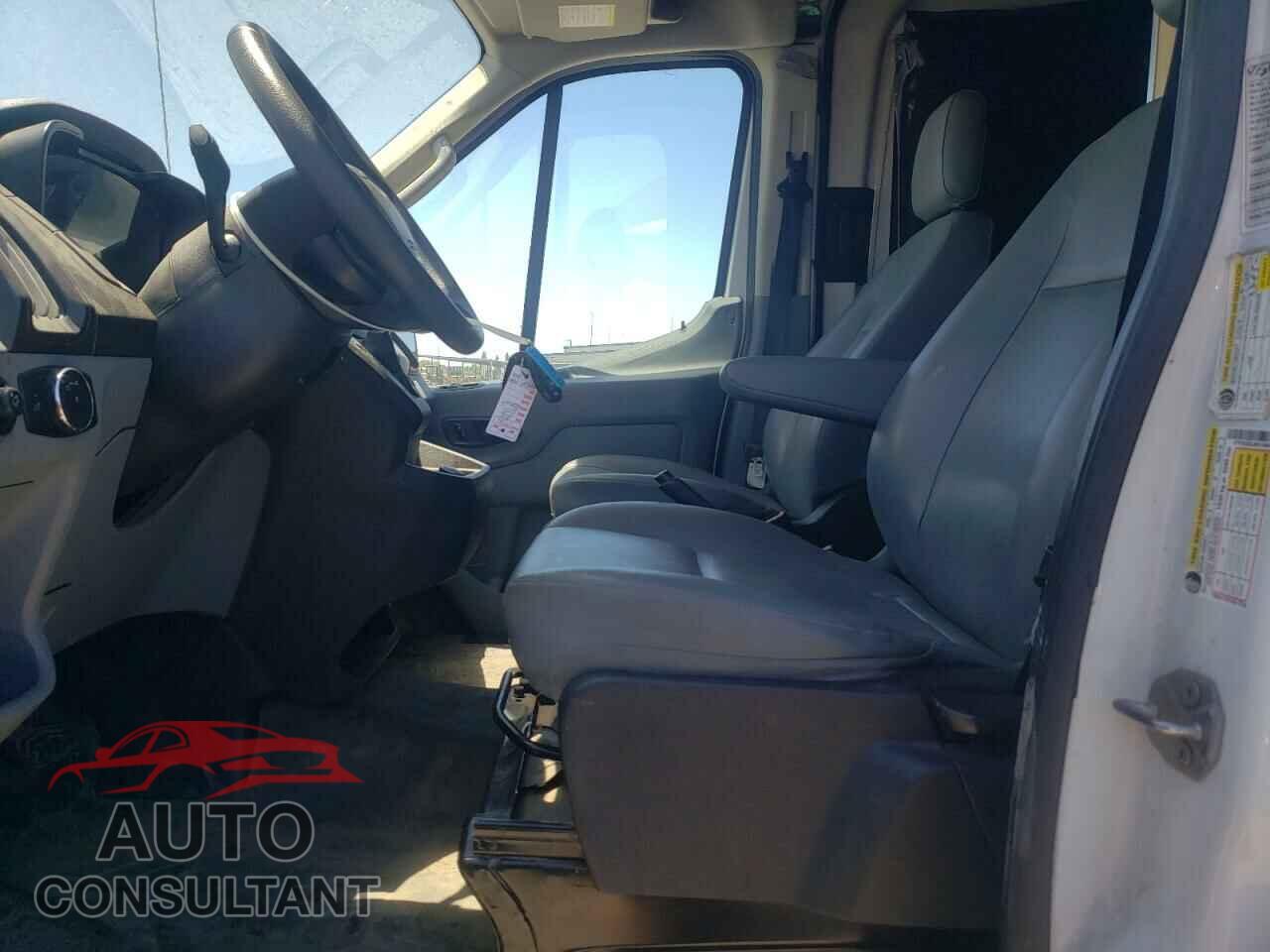 FORD TRANSIT 2018 - 1FTYR2CG6JKB14880