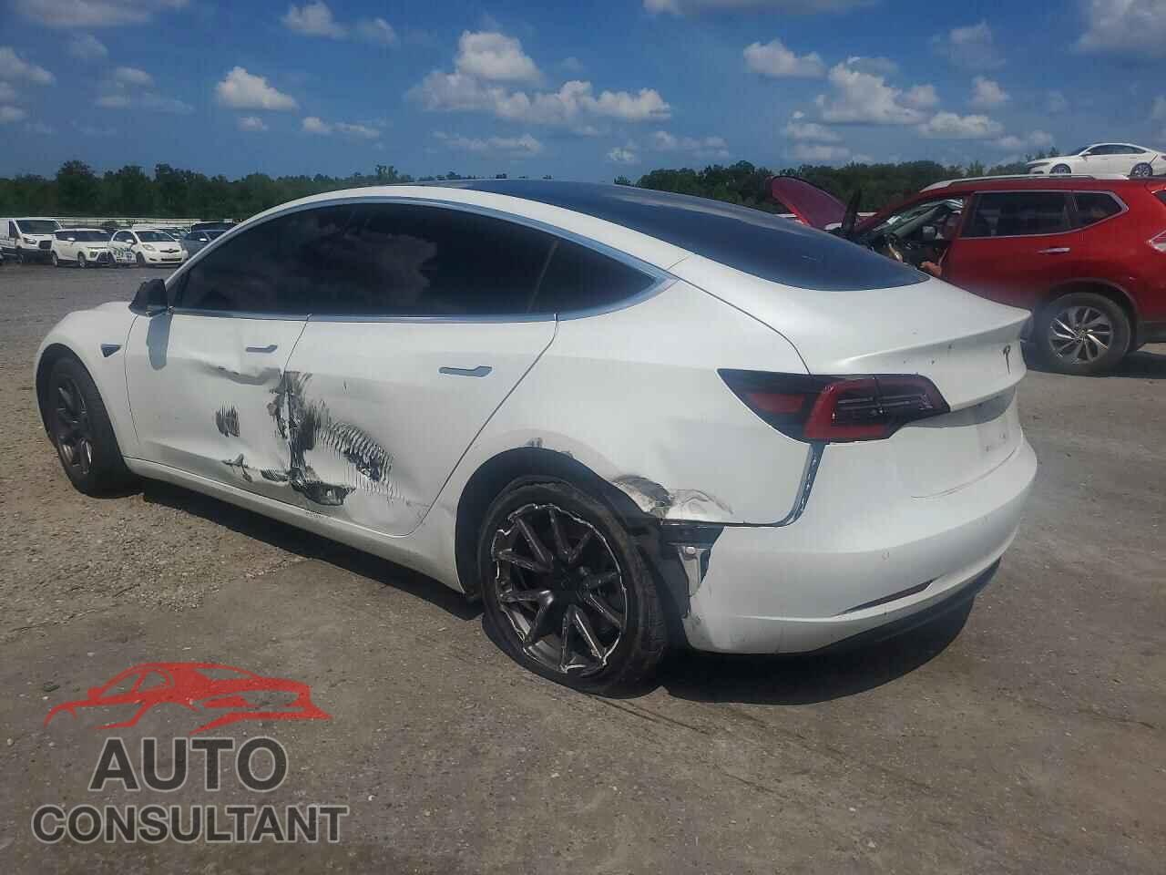 TESLA MODEL 3 2018 - 5YJ3E1EA4JF161539