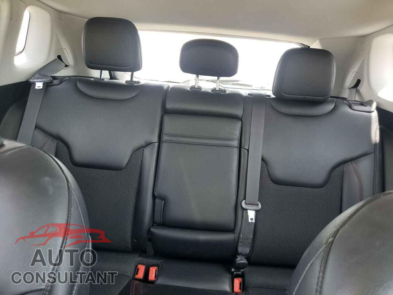 JEEP COMPASS 2017 - 3C4NJDDB4HT674625