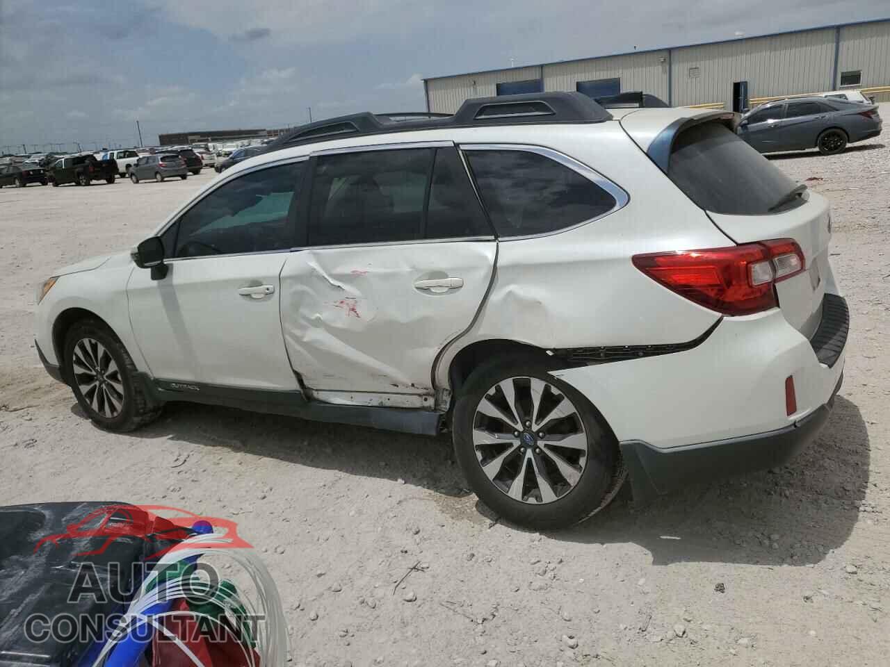SUBARU OUTBACK 2016 - 4S4BSENC2G3224684