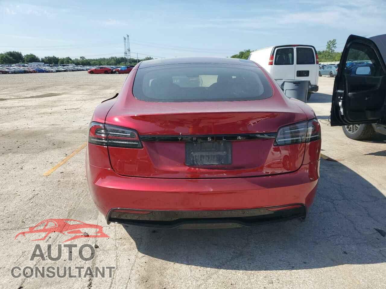 TESLA MODEL S 2024 - 5YJSA1E52RF539167