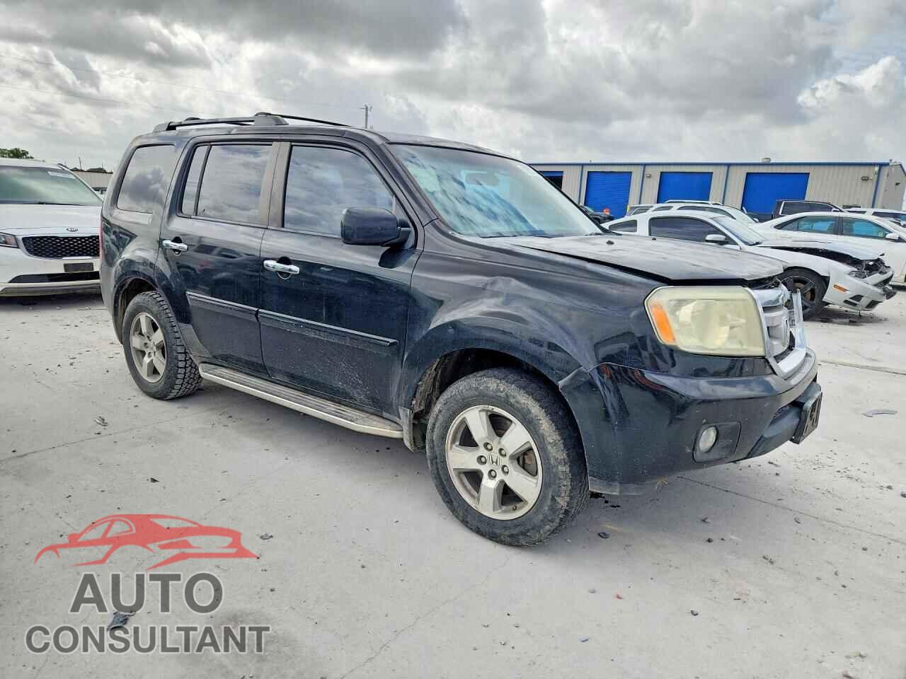 HONDA PILOT 2011 - 5FNYF3H46BB007520
