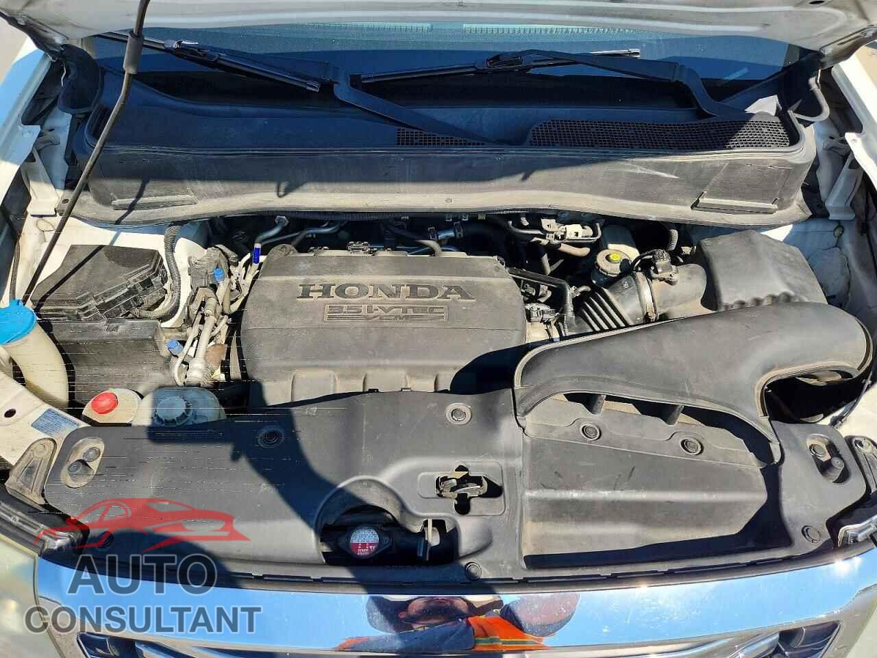 HONDA PILOT 2013 - 5FNYF4H92DB016056