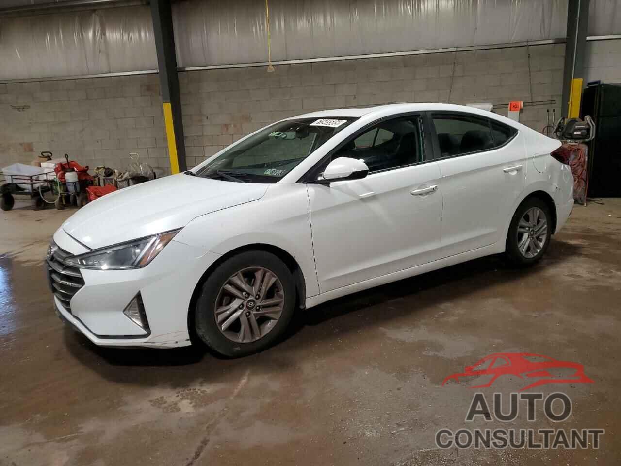 HYUNDAI ELANTRA 2020 - 5NPD84LF0LH532342