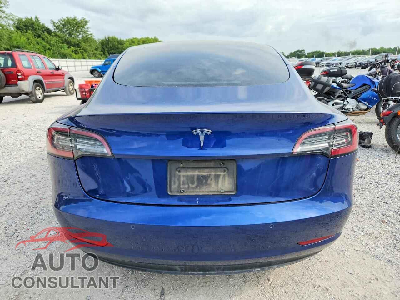 TESLA MODEL 3 2021 - 5YJ3E1EA4MF014593