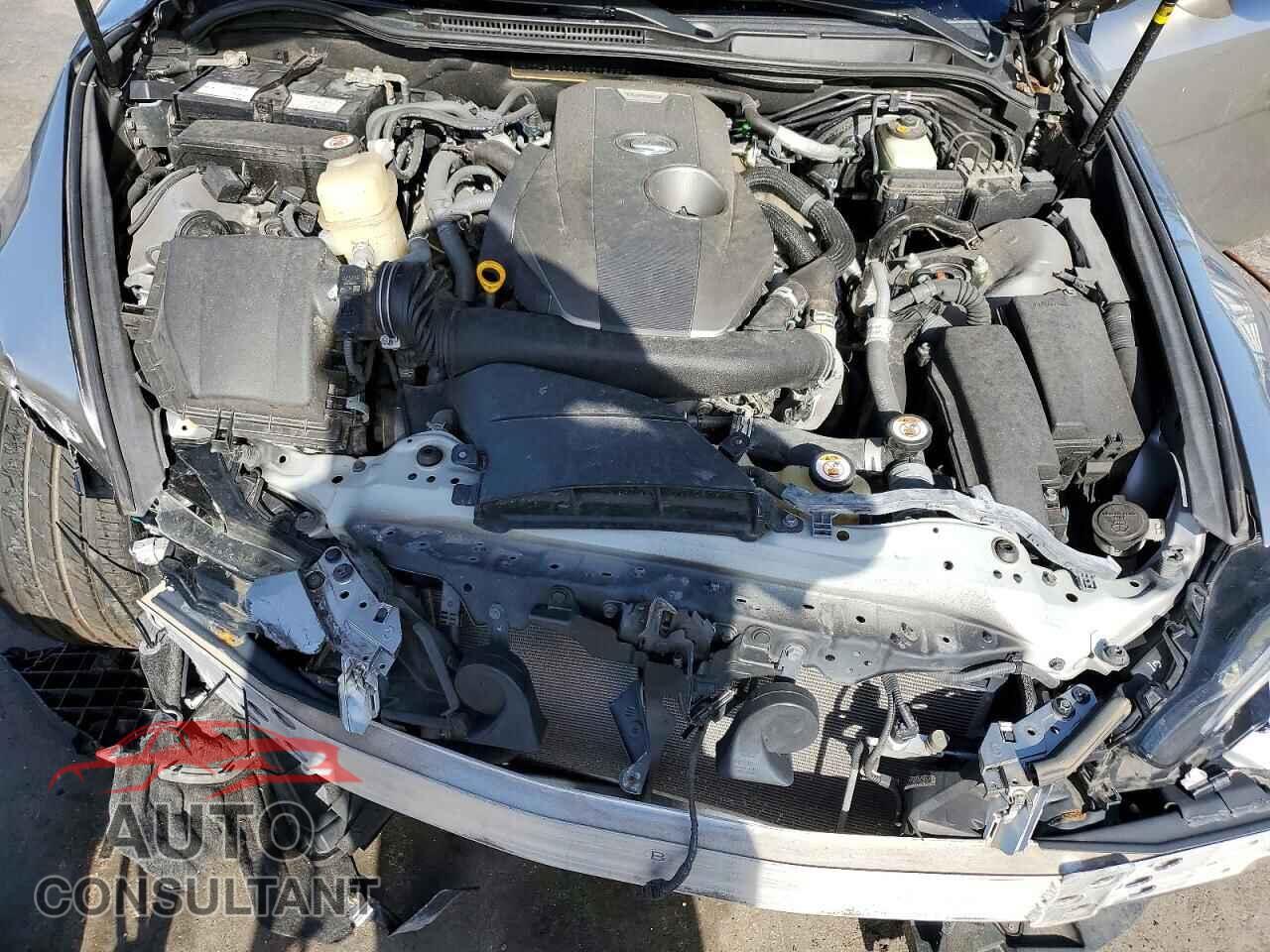 LEXUS IS 2018 - JTHBA1D21J5075669