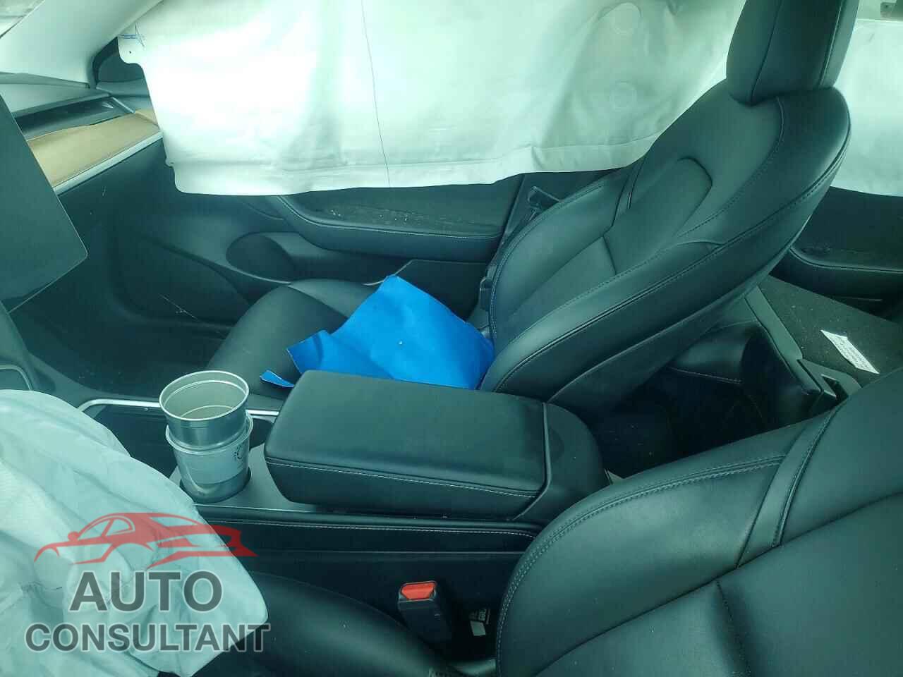 TESLA MODEL 3 2021 - 5YJ3E1EA1MF082673