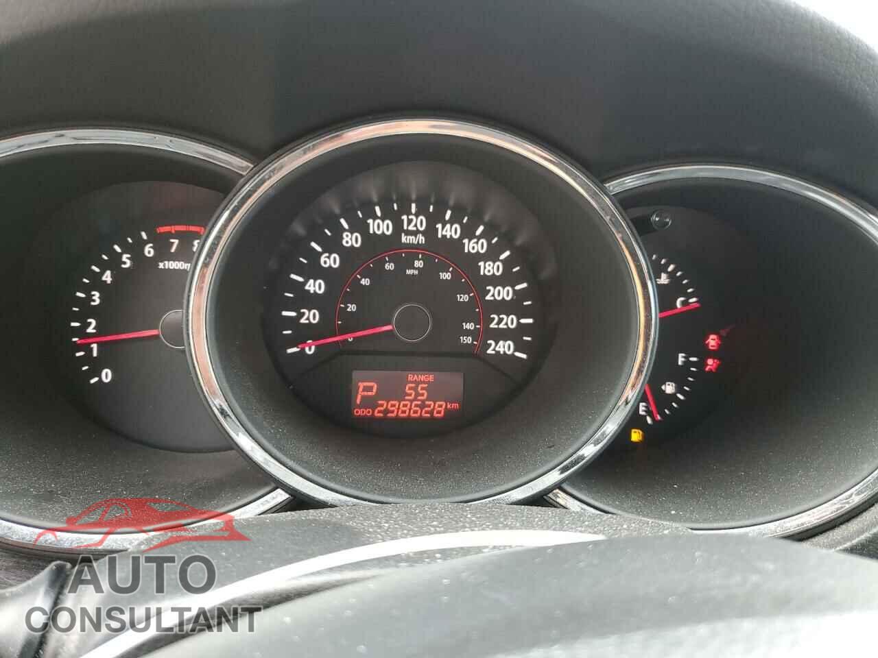 KIA SORENTO 2011 - 5XYKTCA16BG155710