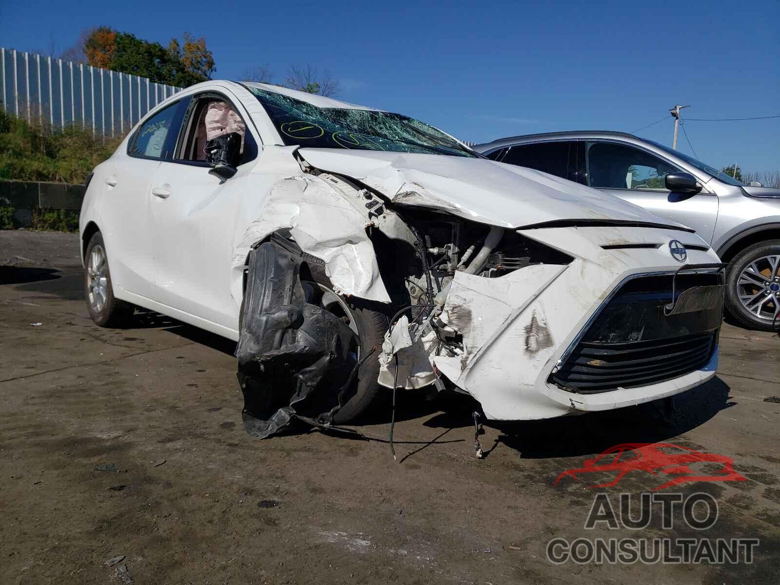 TOYOTA SCION 2016 - 3MYDLBZV7GY114663