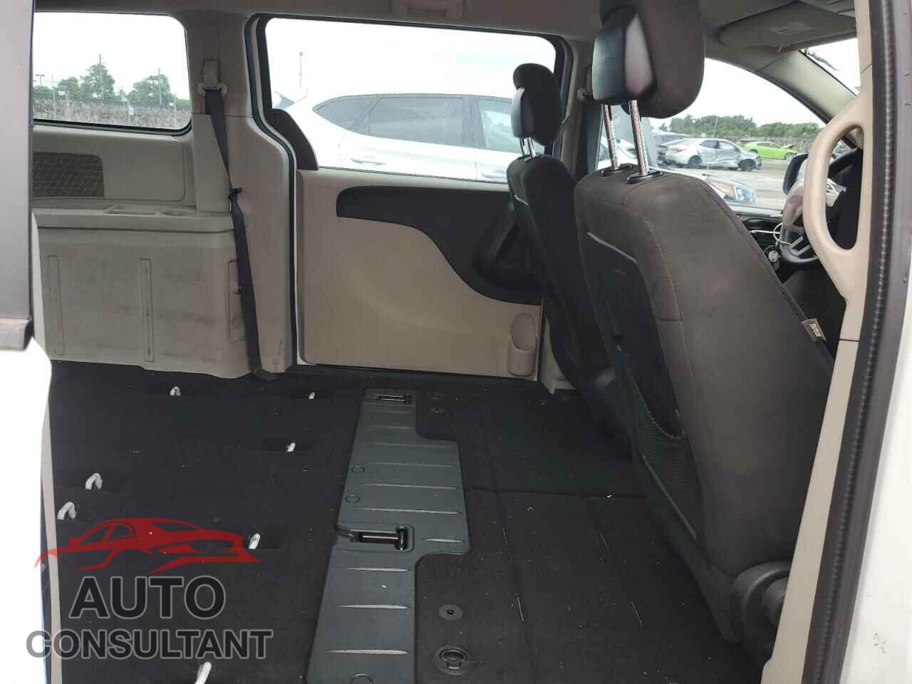 DODGE CARAVAN 2015 - 2C4RDGBG4FR529870