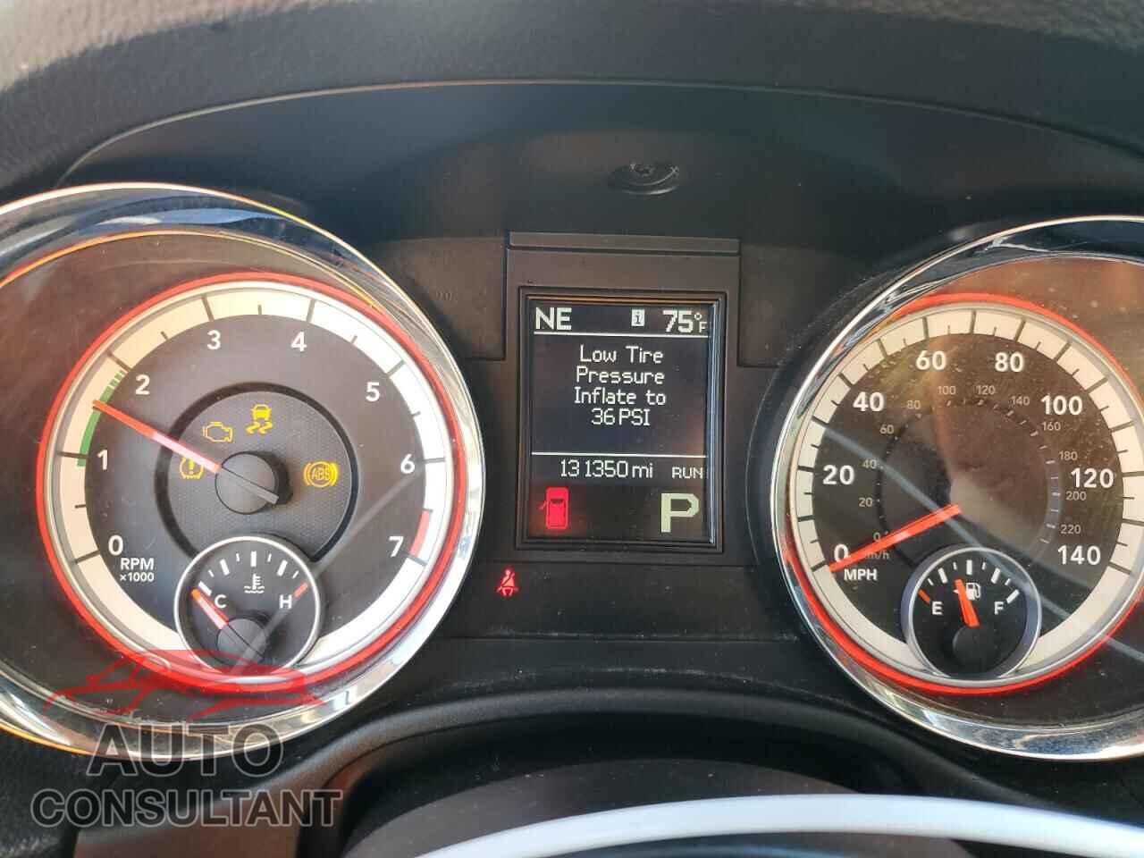 DODGE DURANGO 2013 - 1C4RDJAG1DC697180
