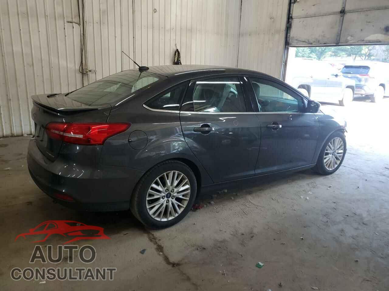 FORD FOCUS 2017 - 1FADP3J26HL238806