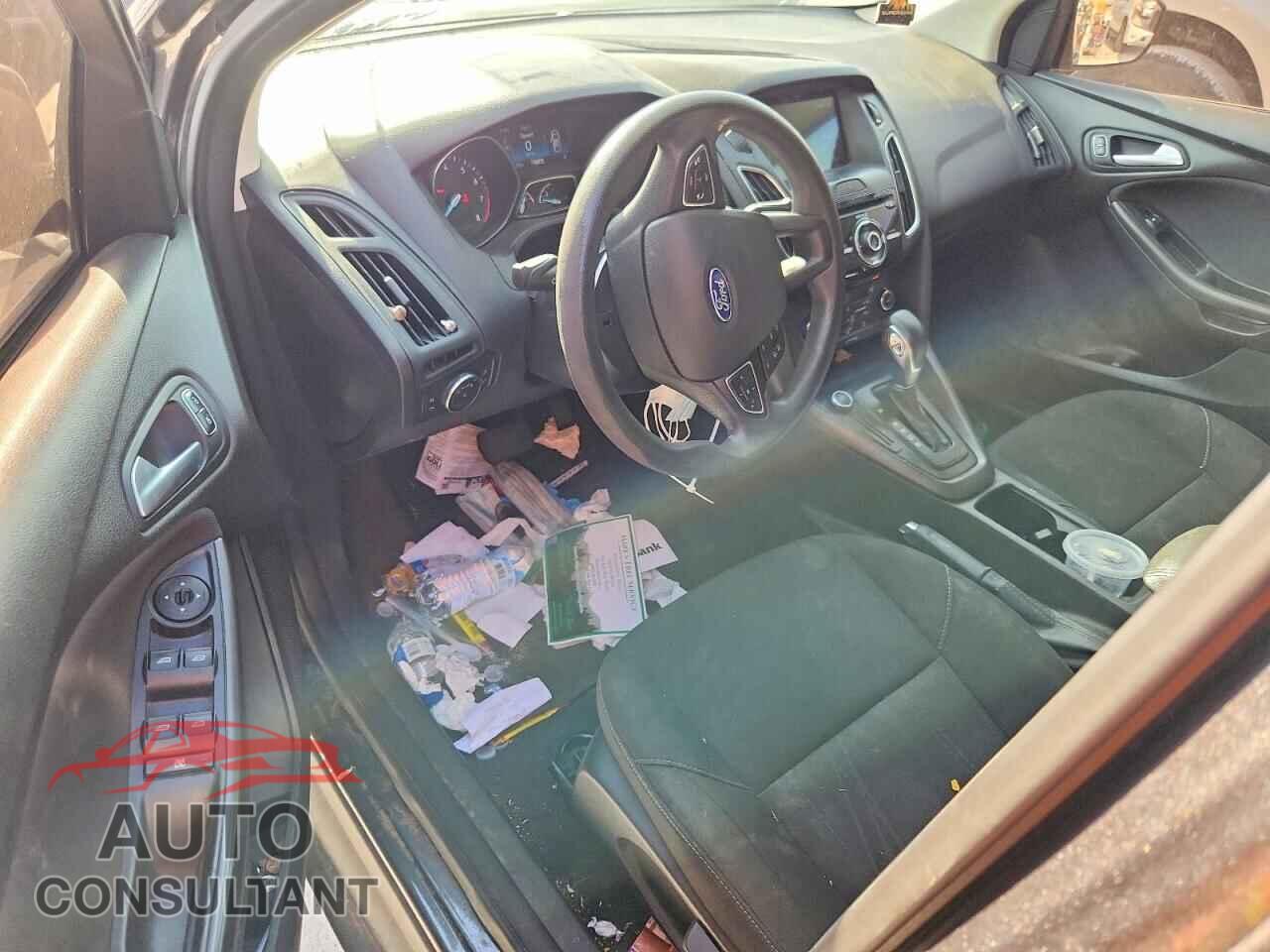 FORD FOCUS 2017 - 1FADP3H21HL248424