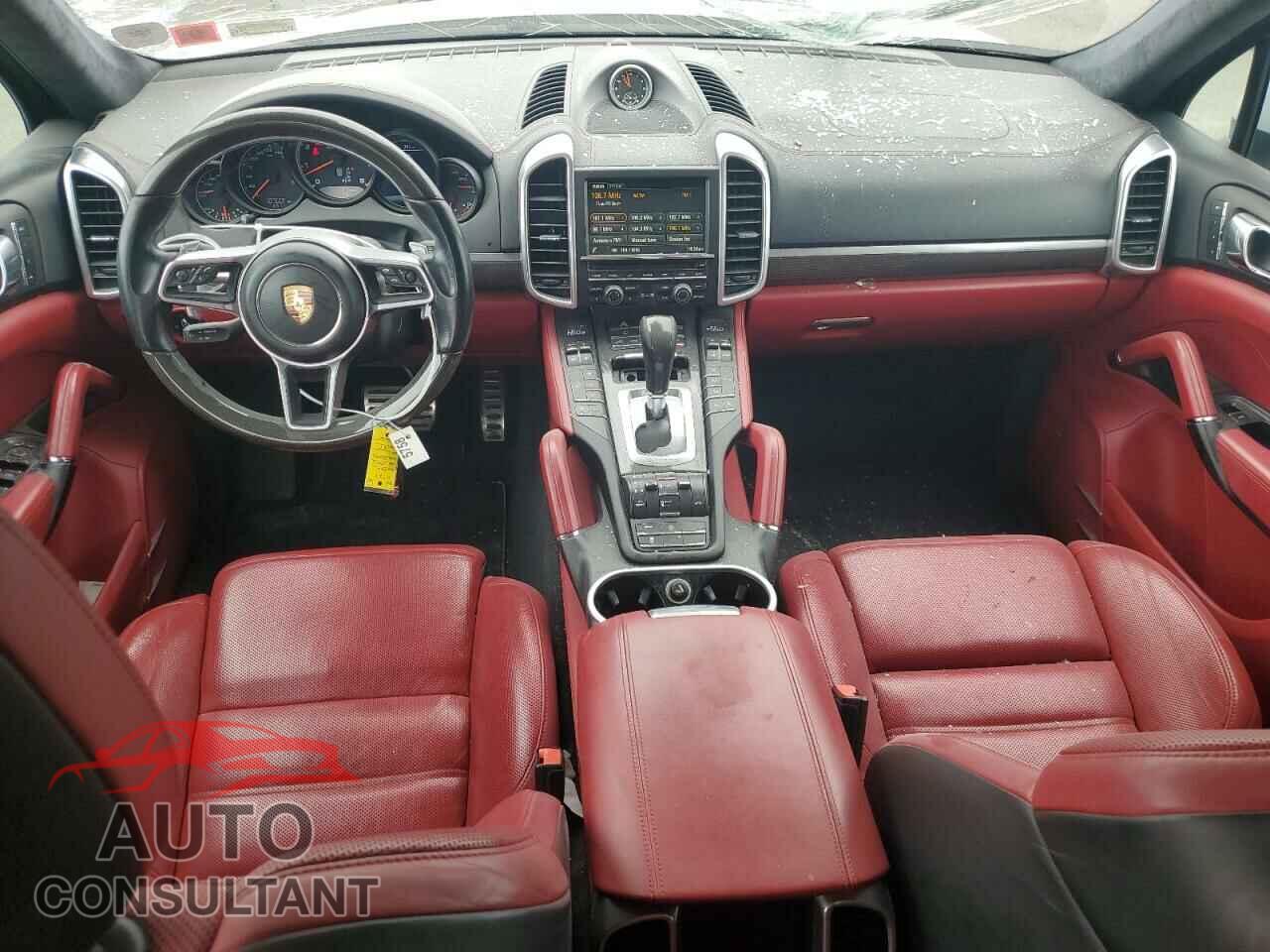PORSCHE CAYENNE 2016 - WP1AC2A24GLA88727