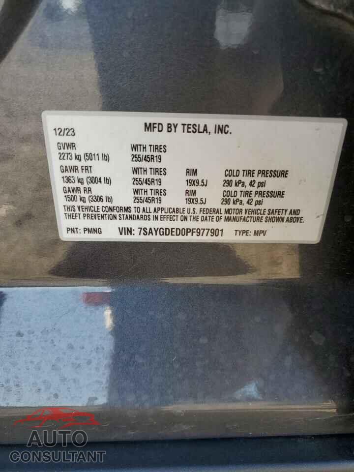 TESLA MODEL Y 2023 - 7SAYGDED0PF977901