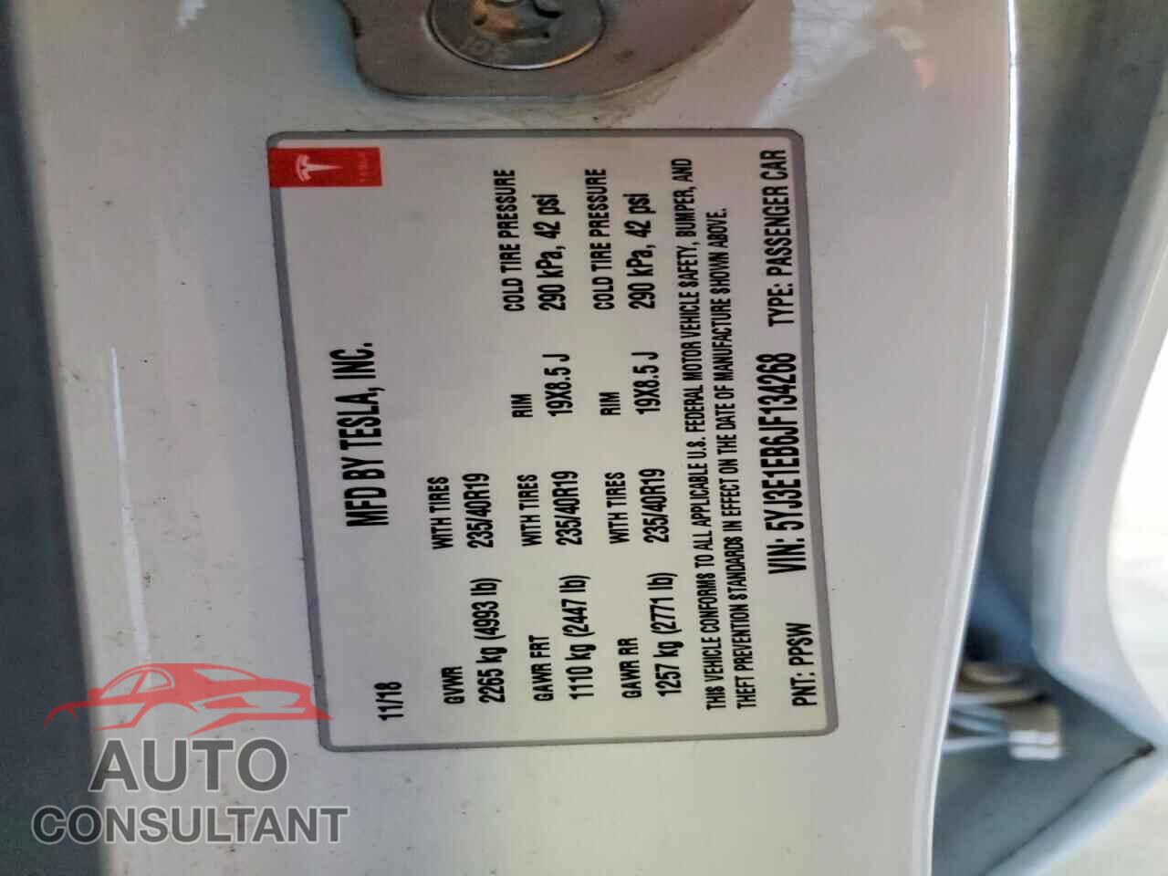 TESLA MODEL 3 2018 - 5YJ3E1EB6JF134268