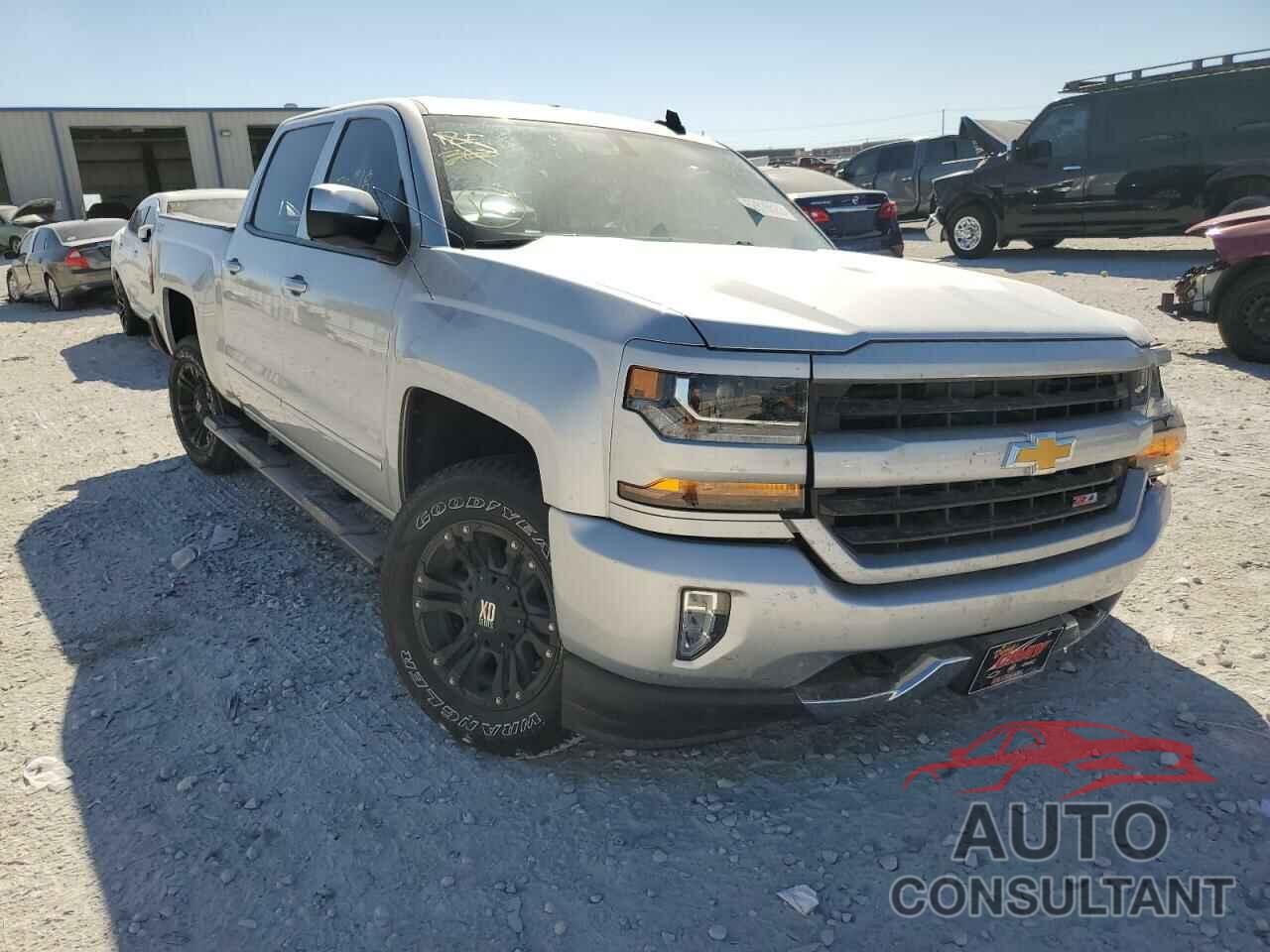 CHEVROLET SILVERADO 2018 - 3GCUKREC6JG471716