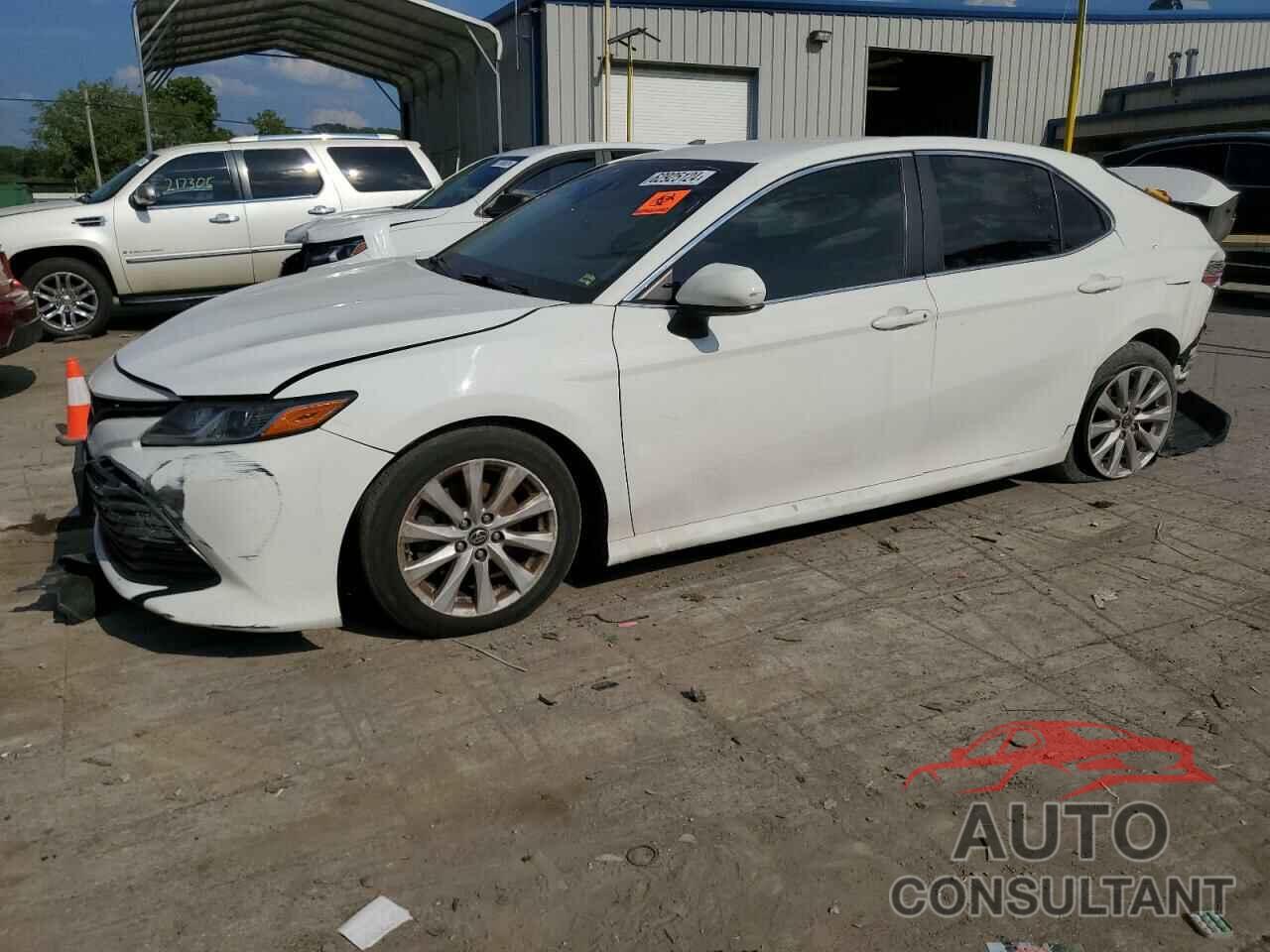 TOYOTA CAMRY 2018 - JTNB11HK5J3004283