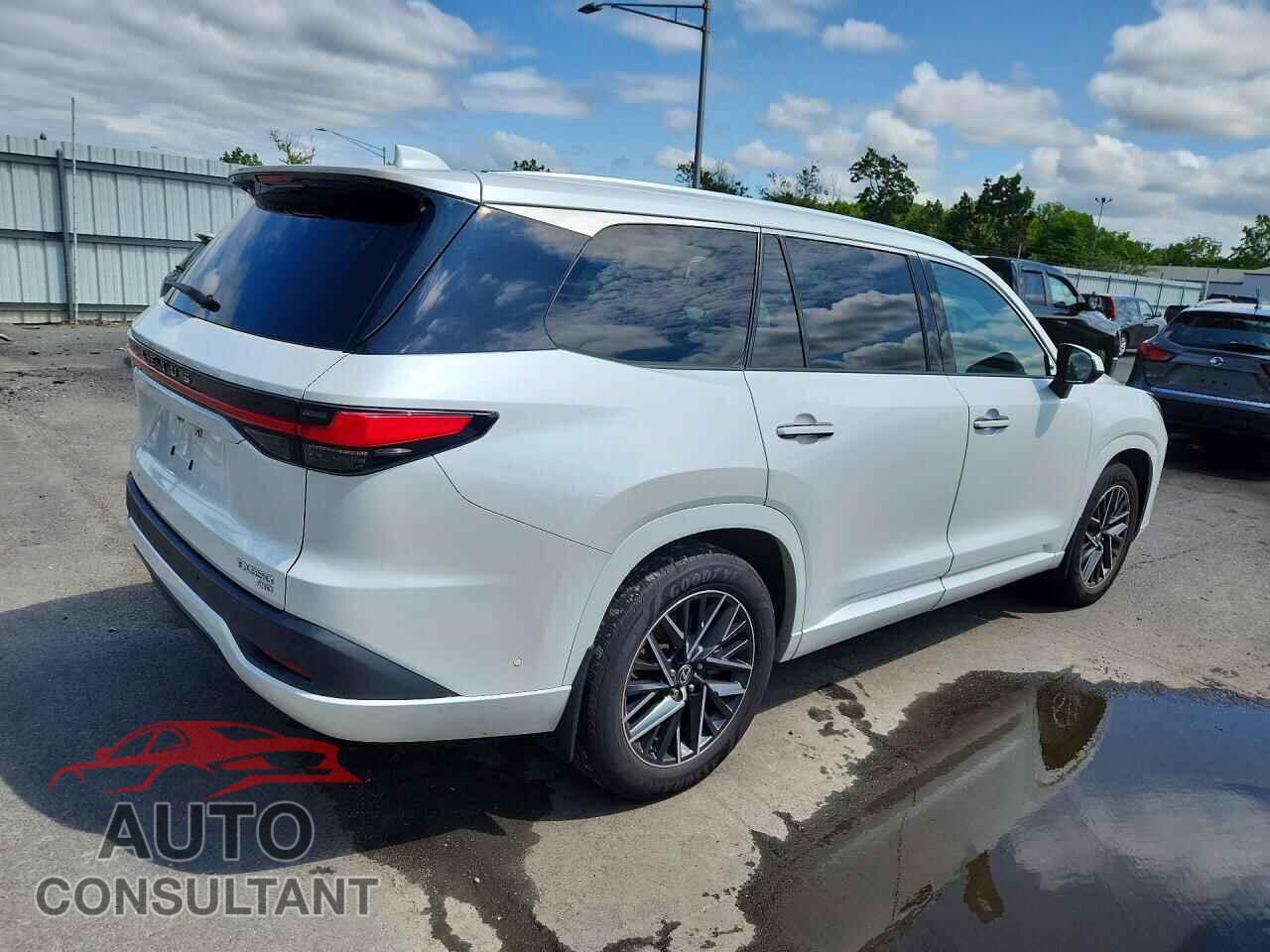 LEXUS UNKNOWN 2024 - 5TDAAAB62RS003887