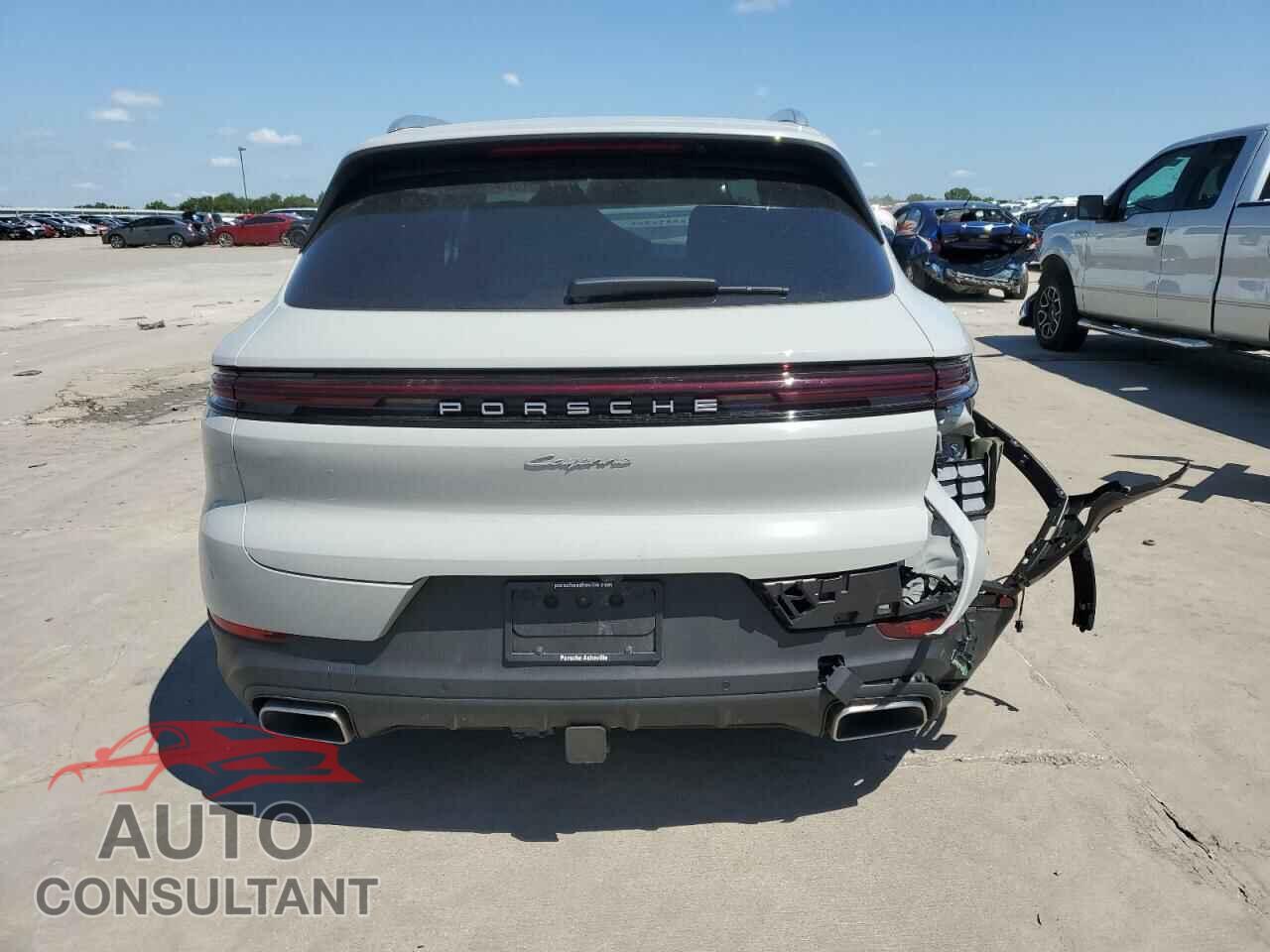 PORSCHE CAYENNE 2024 - WP1AA2AY4RDA10598