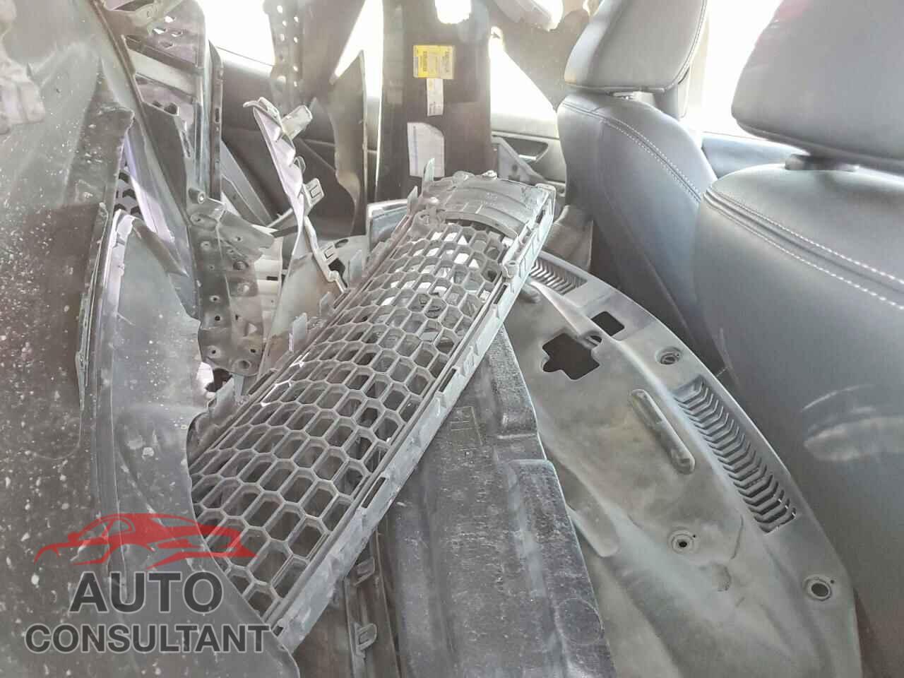LEXUS IS 2016 - JTHBA1D20G5022714