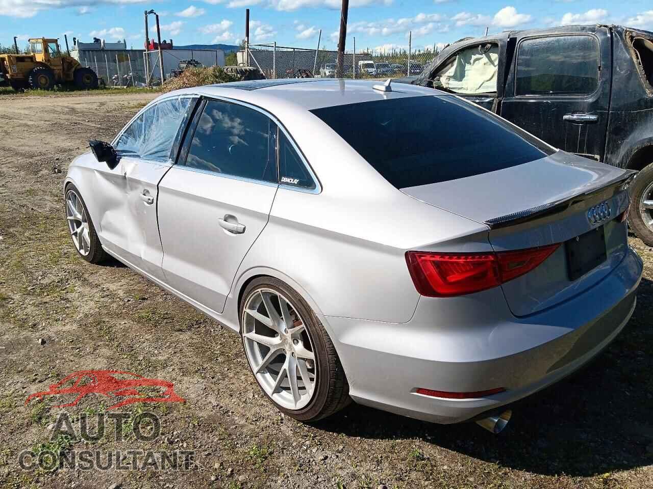 AUDI A3 2015 - WAUBFGFF9F1070544