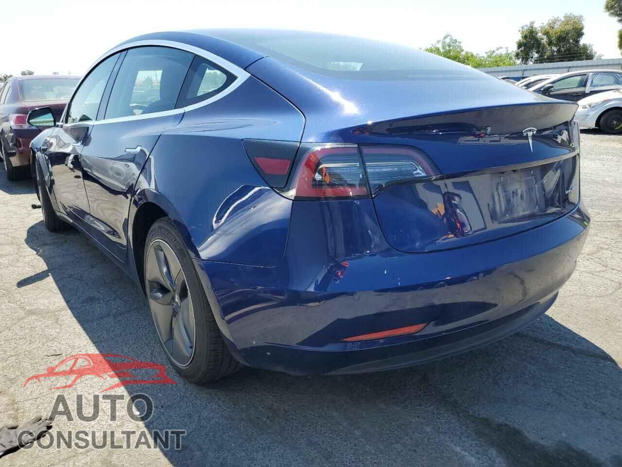 TESLA MODEL 3 2018 - 5YJ3E1EB2JF093718
