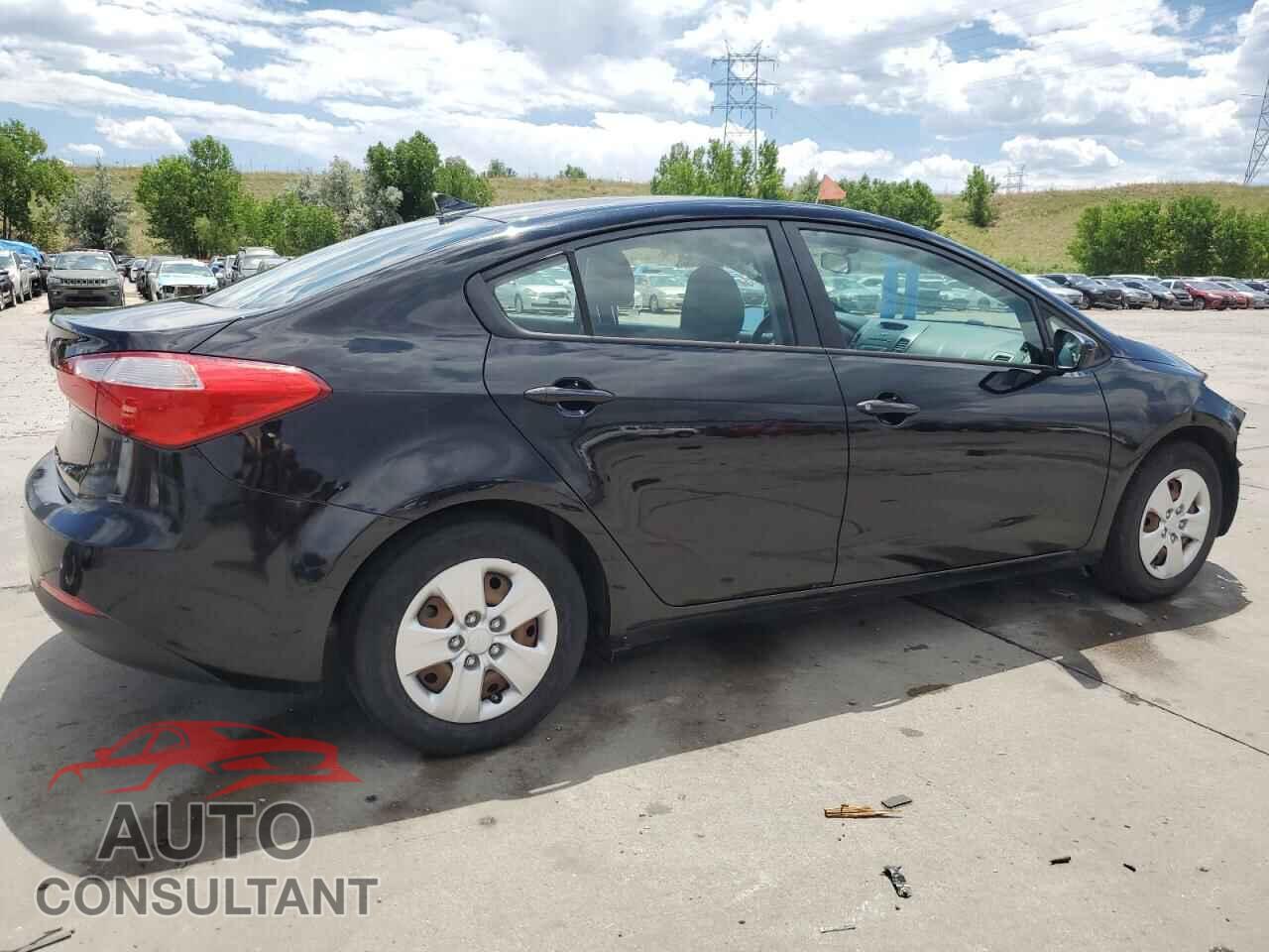 KIA FORTE 2015 - KNAFK4A65F5267366