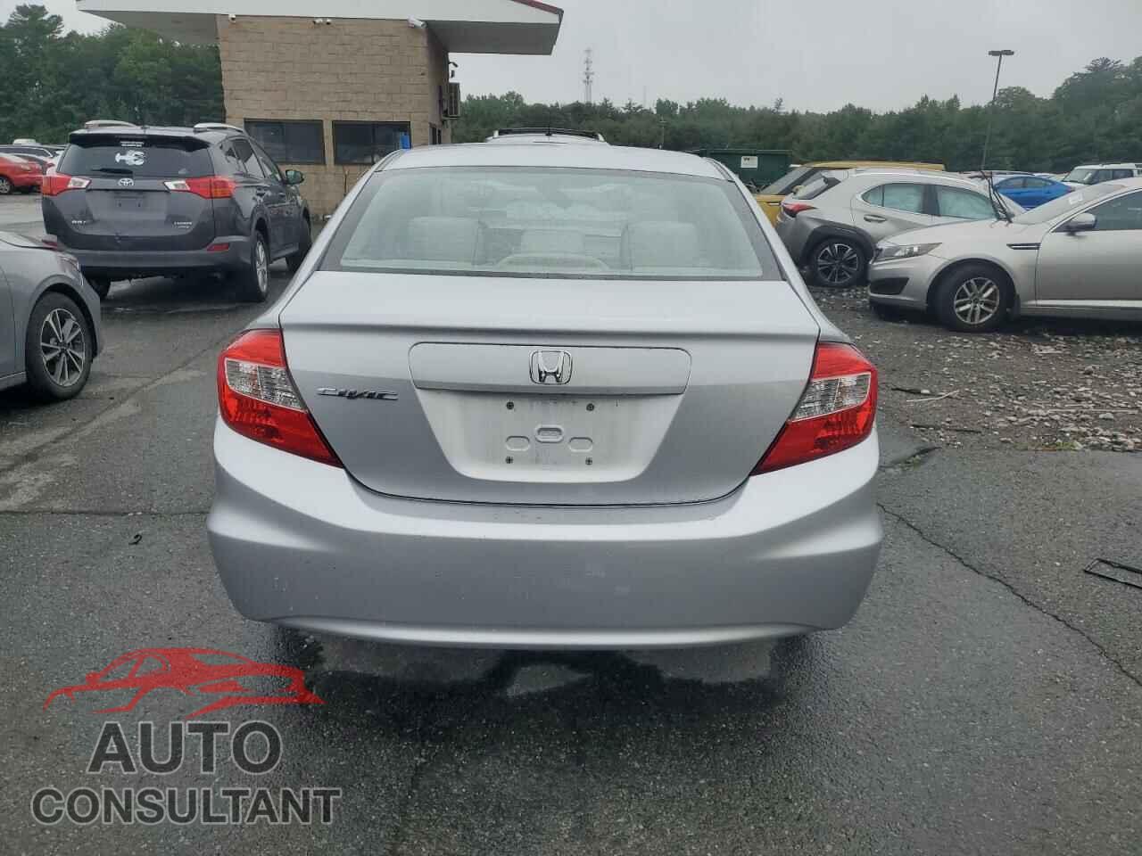 HONDA CIVIC 2012 - 2HGFB2F53CH524375