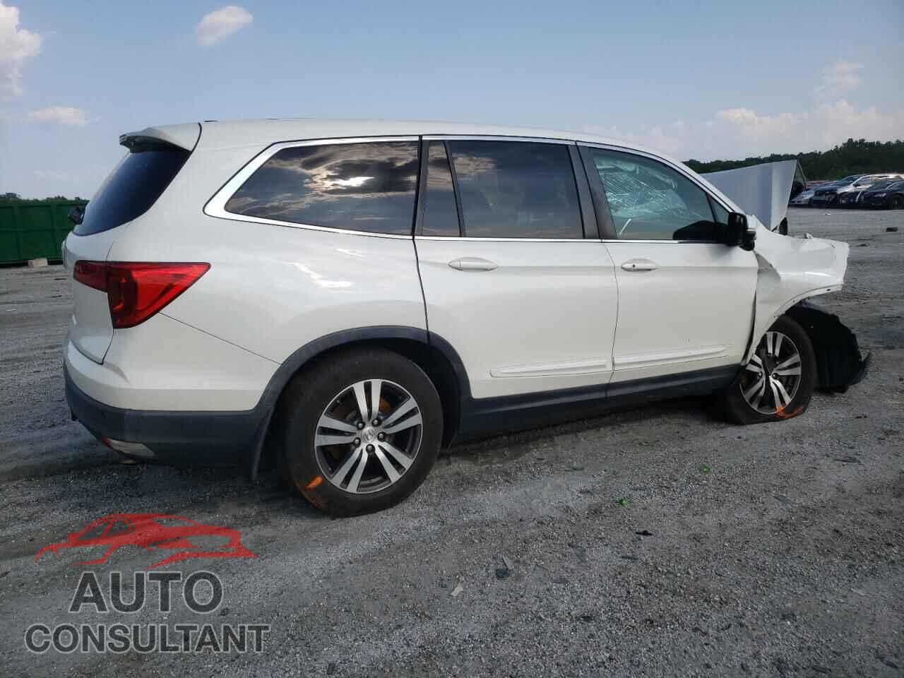 HONDA PILOT 2017 - 5FNYF5H79HB013598