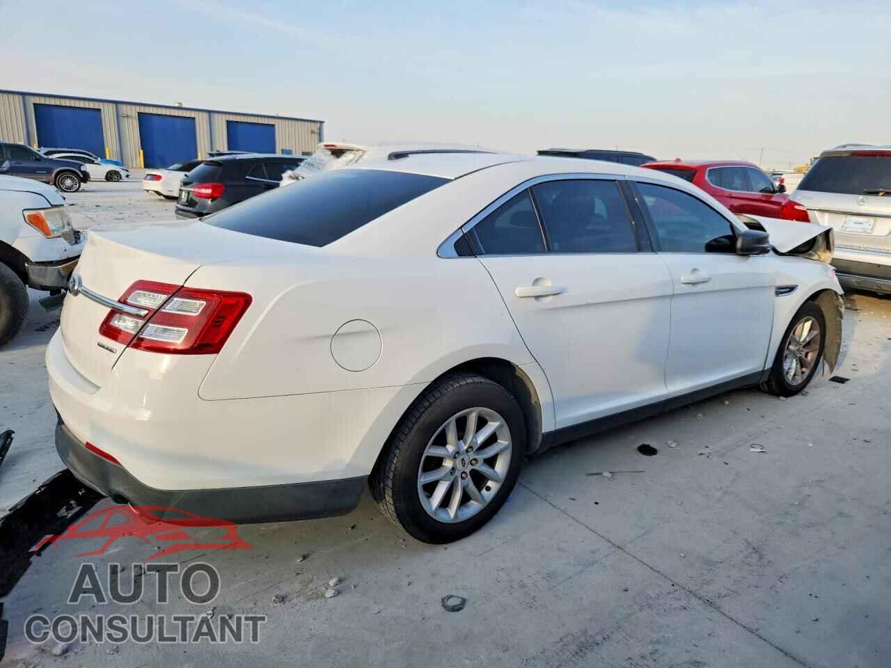 FORD TAURUS 2013 - 1FAHP2D88DG130301