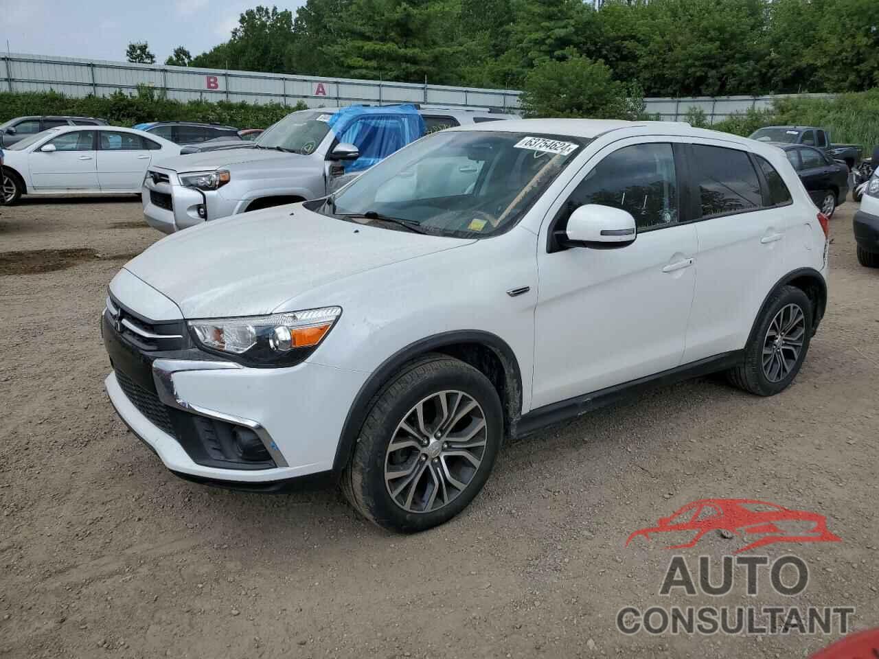 MITSUBISHI OUTLANDER 2018 - JA4AR3AU5JZ006932