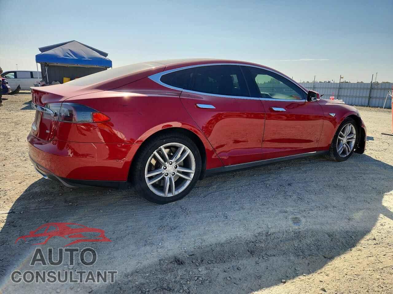 TESLA MODEL S 2014 - 5YJSA1H16EFP55199