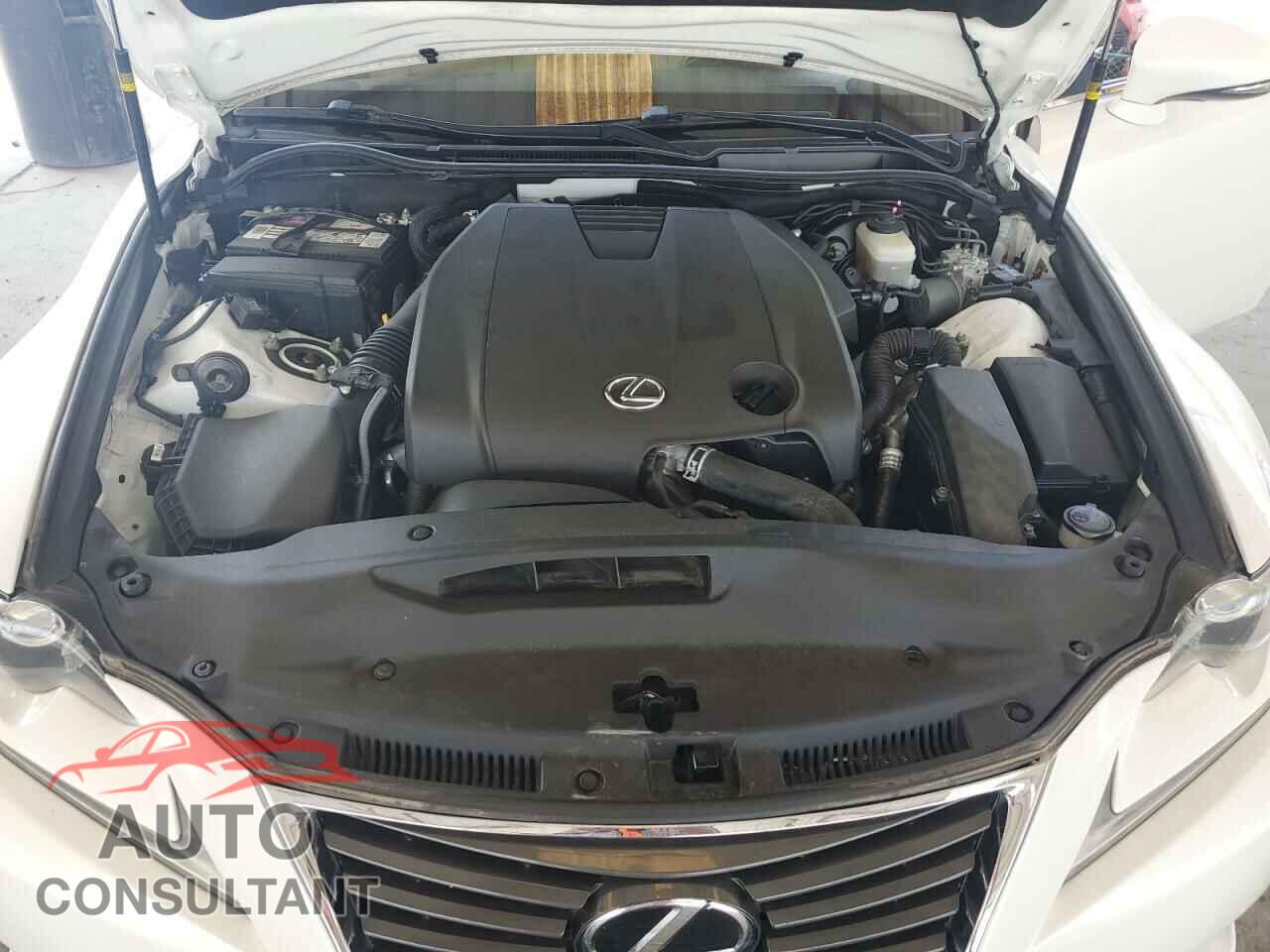 LEXUS IS 2014 - JTHBF1D23E5003010