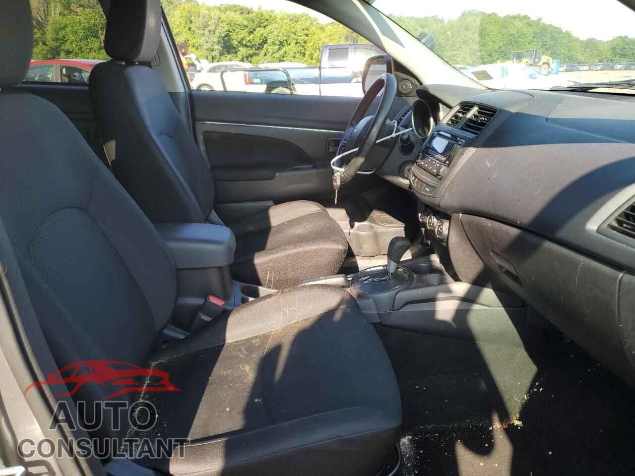 MITSUBISHI OUTLANDER 2015 - 4A4AR3AW7FE028218