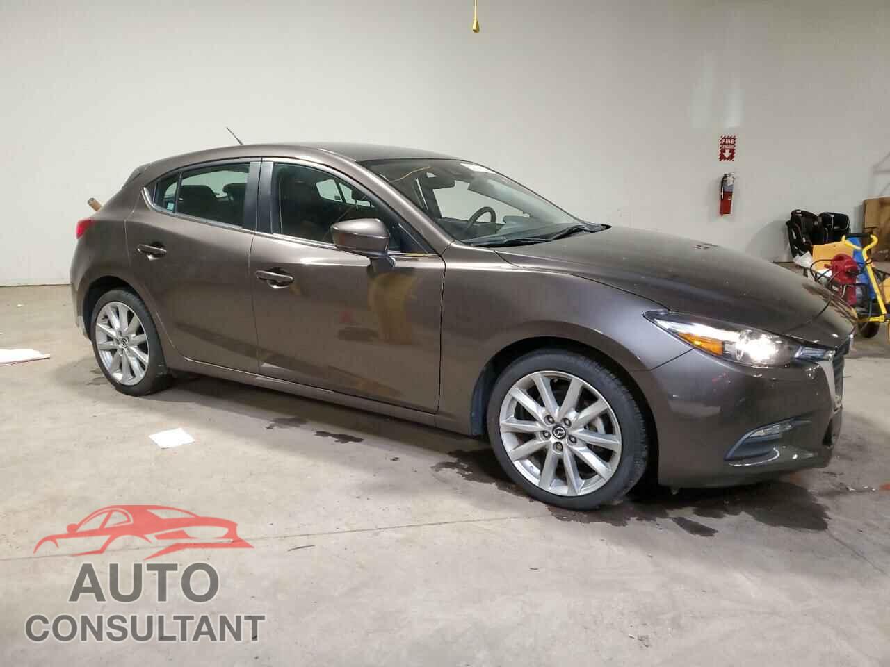 MAZDA 3 2017 - 3MZBN1L71HM123319