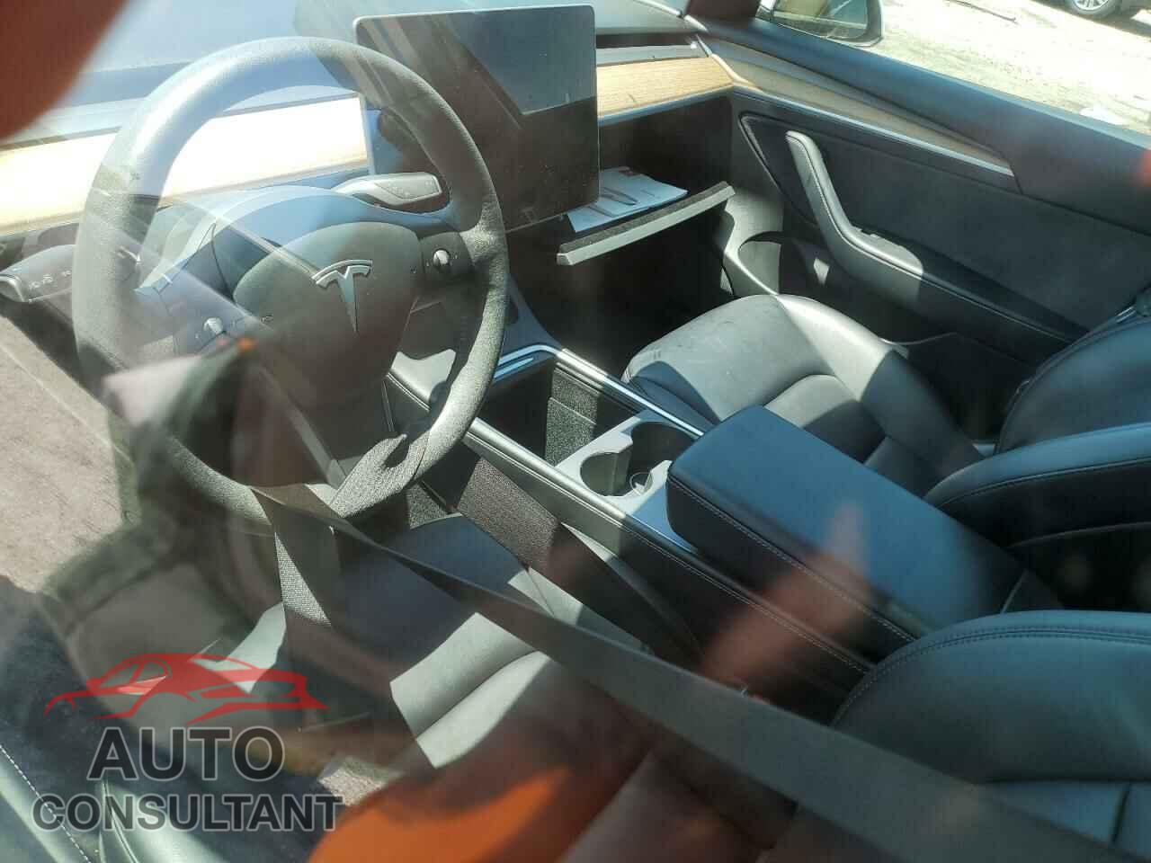 TESLA MODEL 3 2021 - 5YJ3E1EA8MF021966