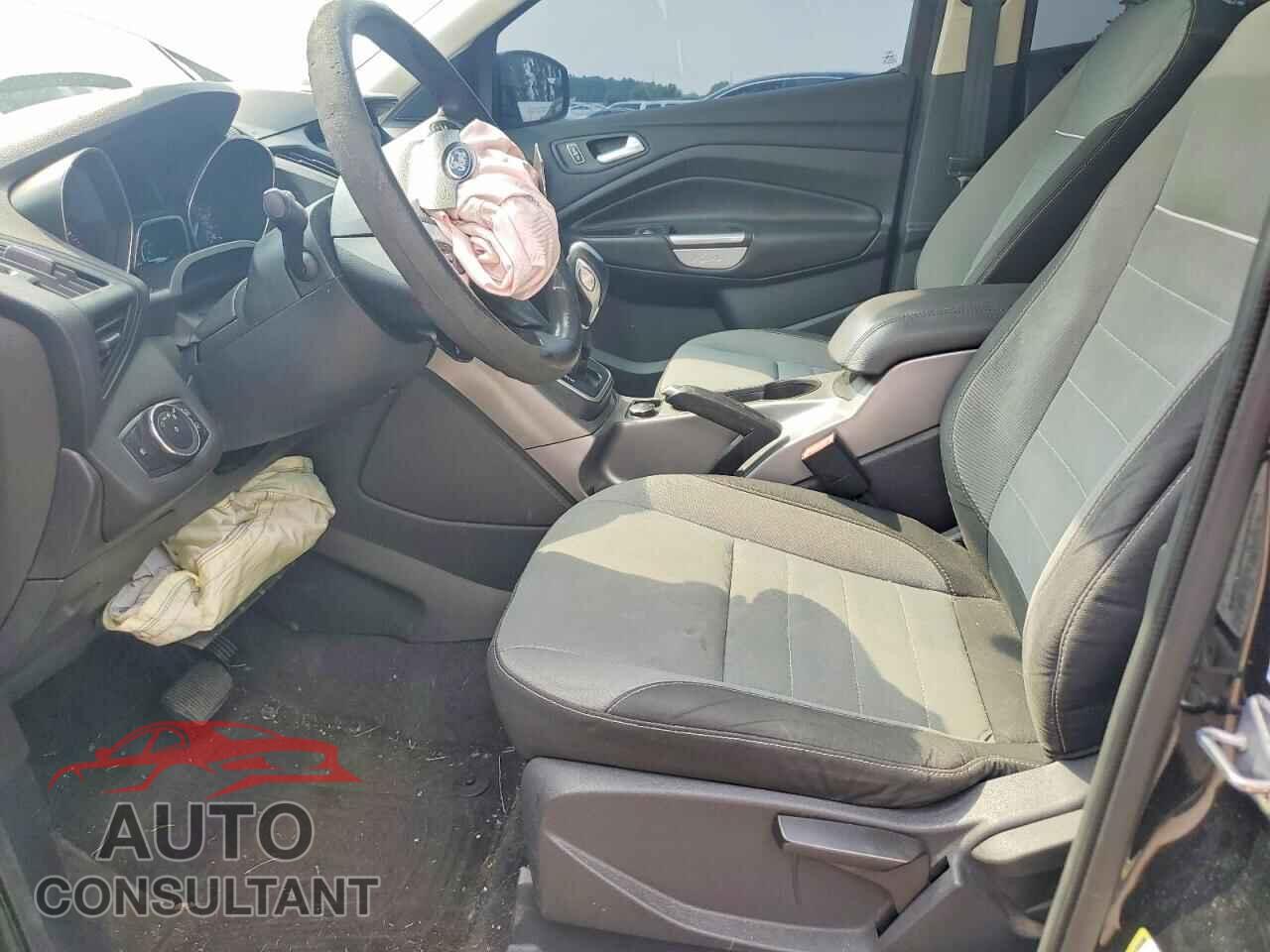 FORD ESCAPE 2013 - 1FMCU9G96DUB31180