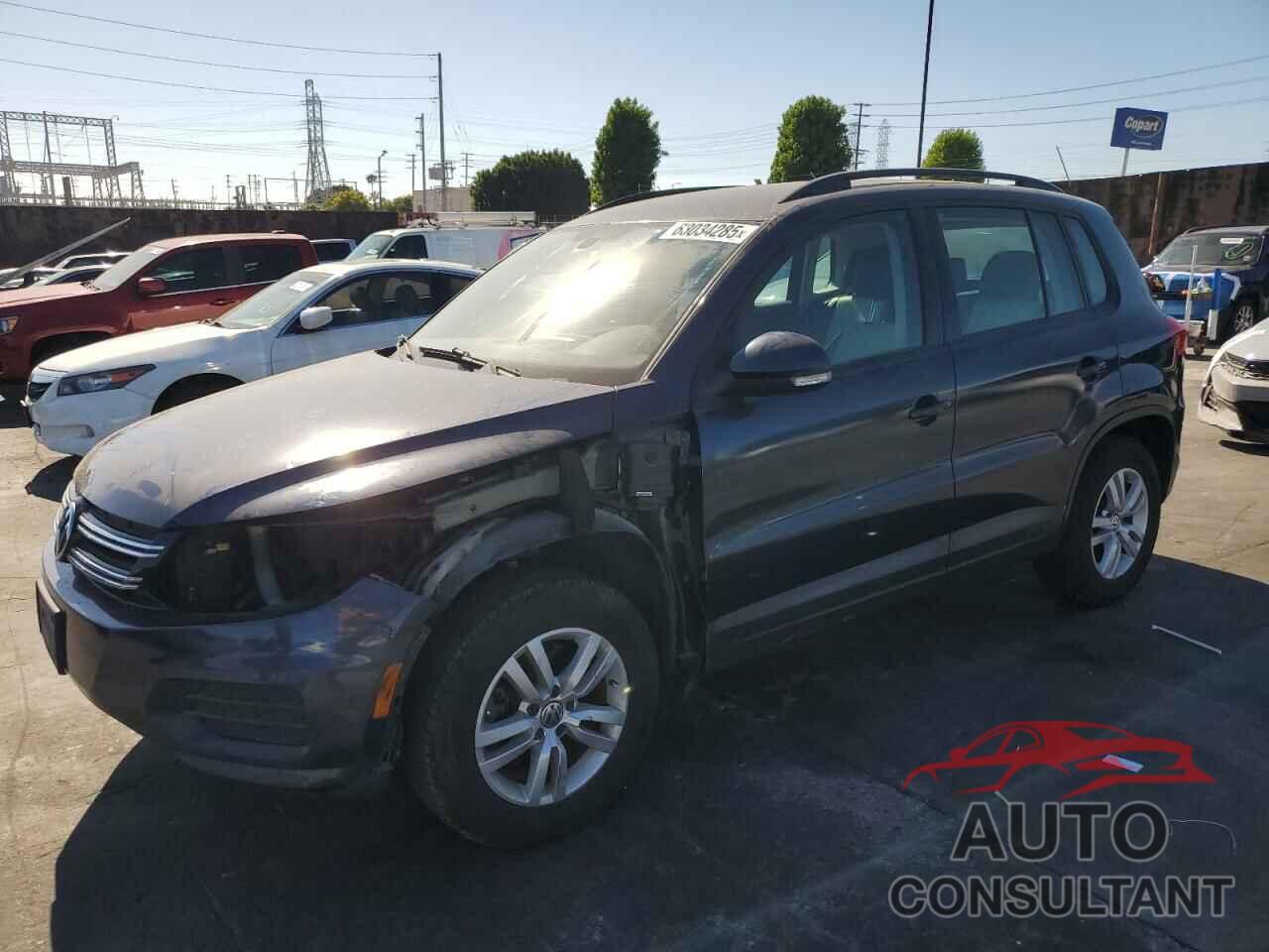 VOLKSWAGEN TIGUAN 2016 - WVGAV7AX8GW556411