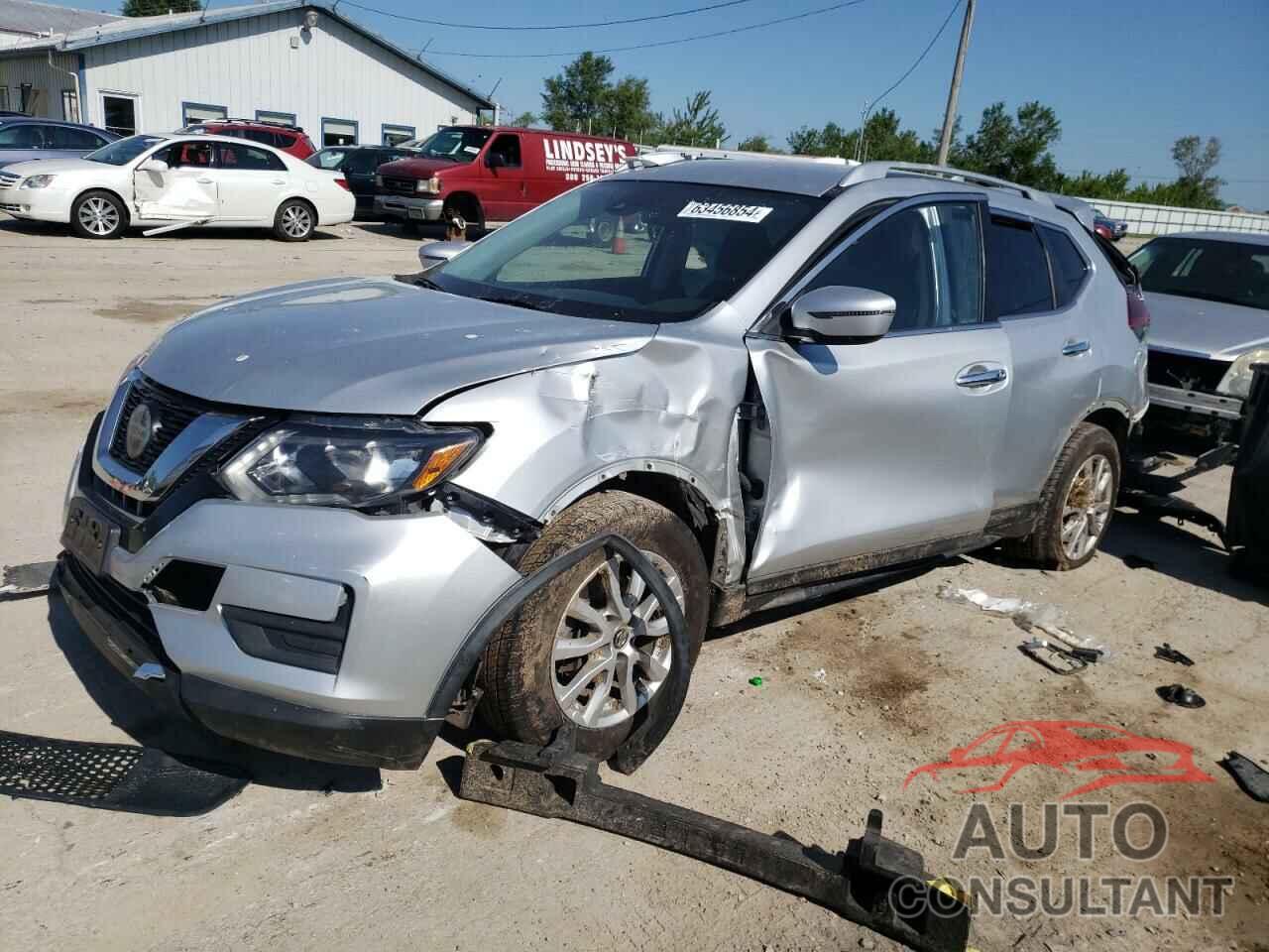 NISSAN ROGUE 2019 - KNMAT2MT1KP503302