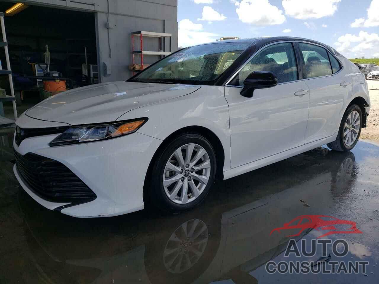 TOYOTA CAMRY 2020 - 4T1C11AK9LU974035
