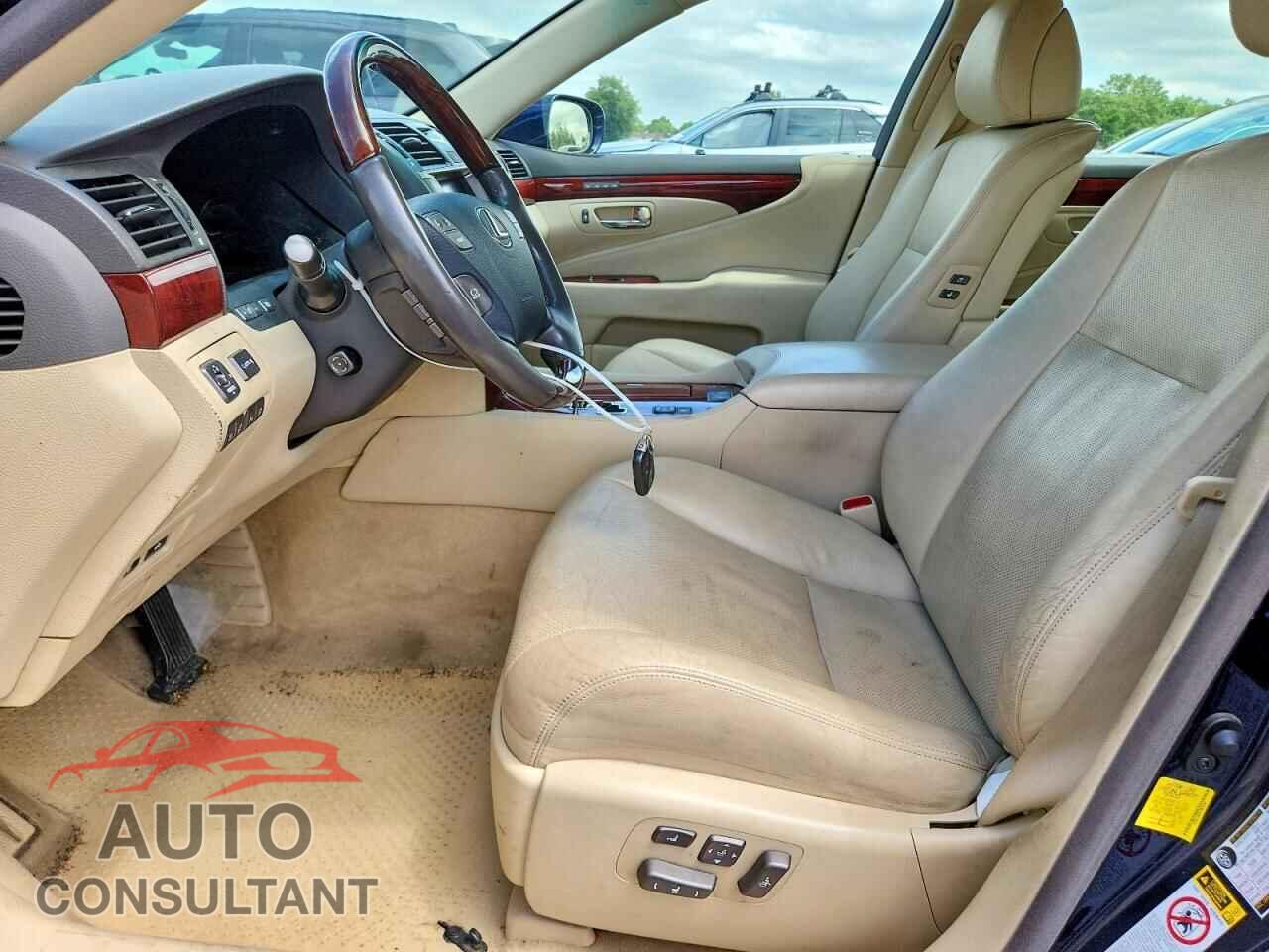 LEXUS LS460 2012 - JTHCL5EF3C5014169