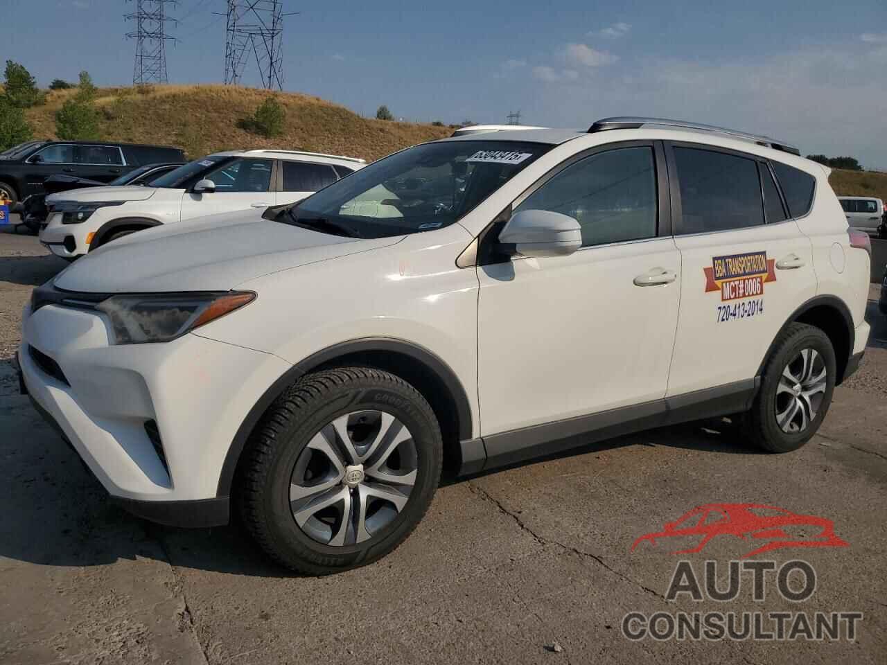 TOYOTA RAV4 2017 - JTMBFREV4HJ148772