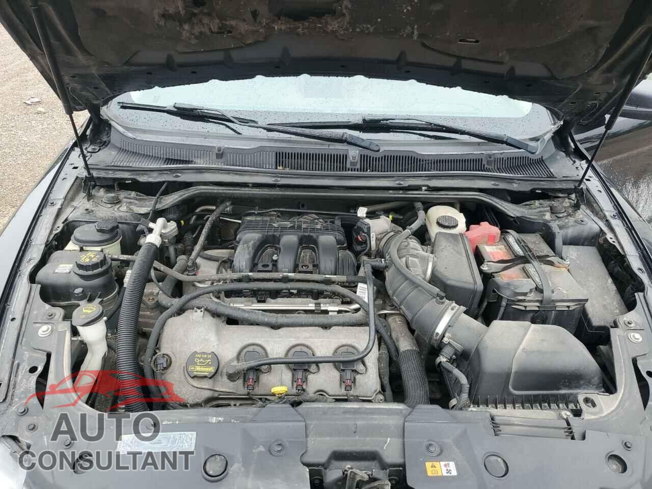 FORD TAURUS 2011 - 1FAHP2DW8BG156361