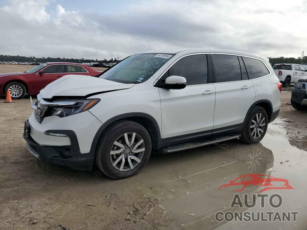 HONDA PILOT 2020 - 5FNYF5H35LB025396